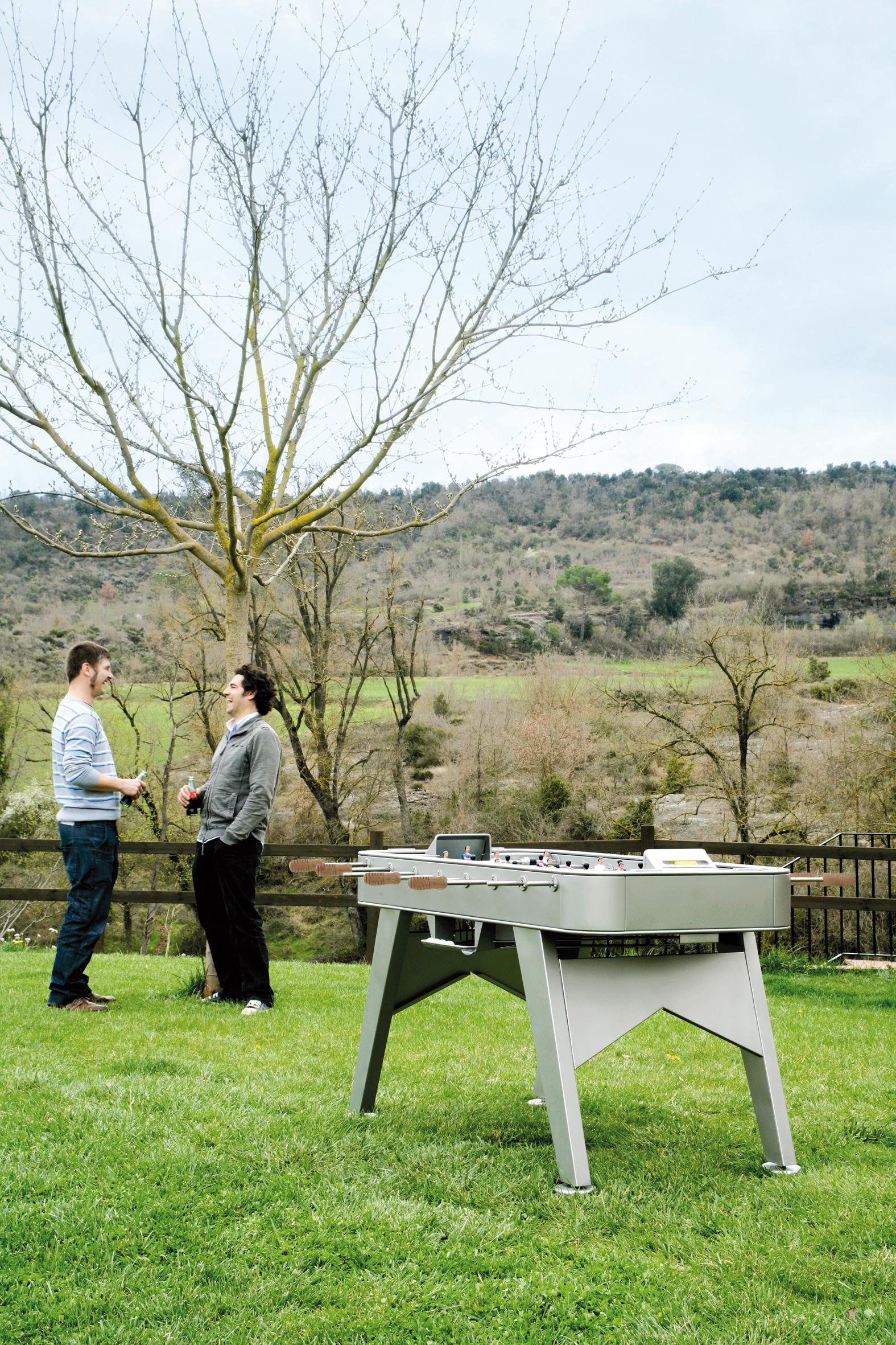 Outdoor/Indoor Metall FOOSBALL TABLE RS2 von RS Barcelona (21. Jahrhundert und zeitgenössisch) im Angebot