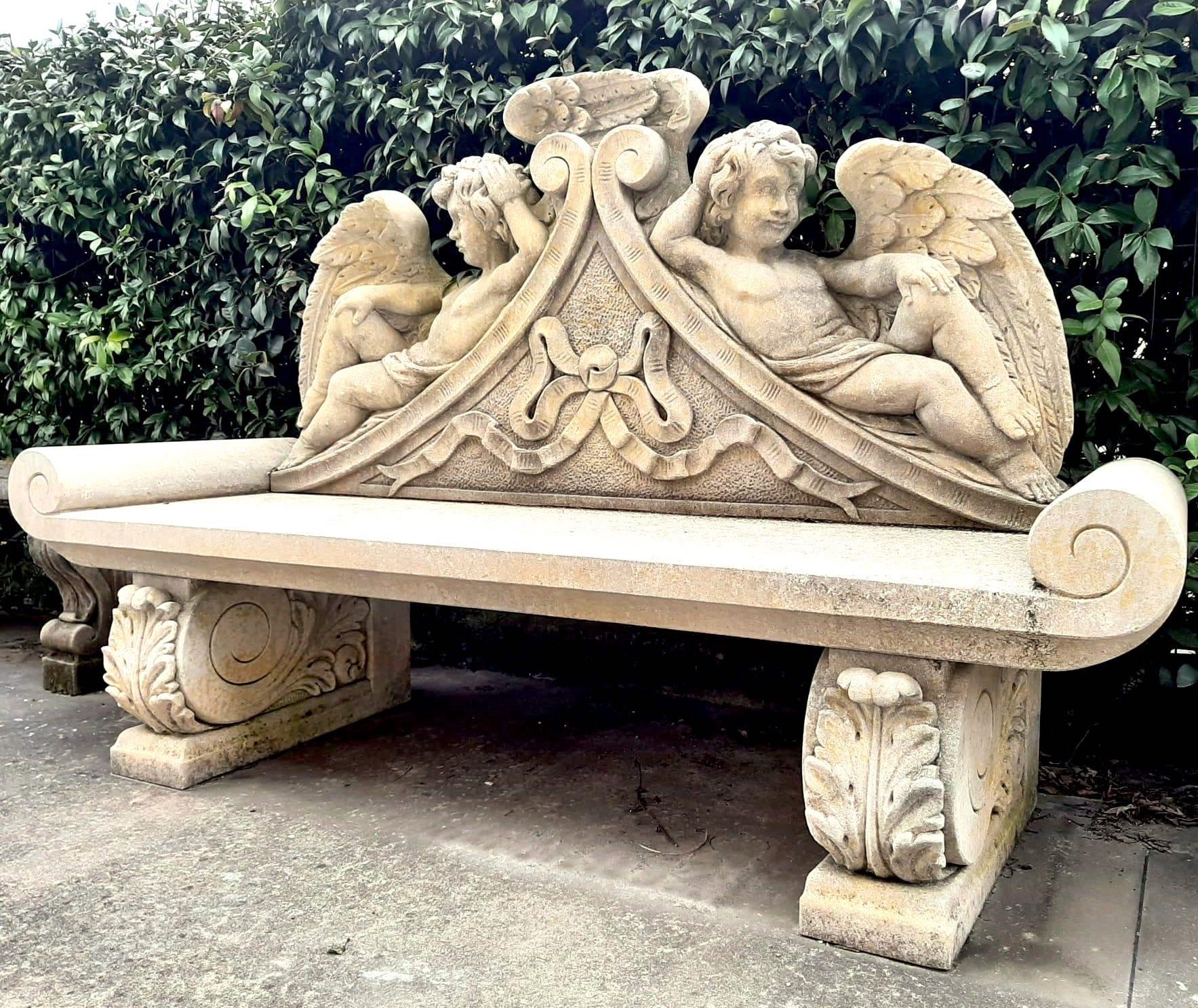 Outdoor Italian Finely Carved Large Lime Stone Bench Garden Furniture In Excellent Condition For Sale In Rome, IT