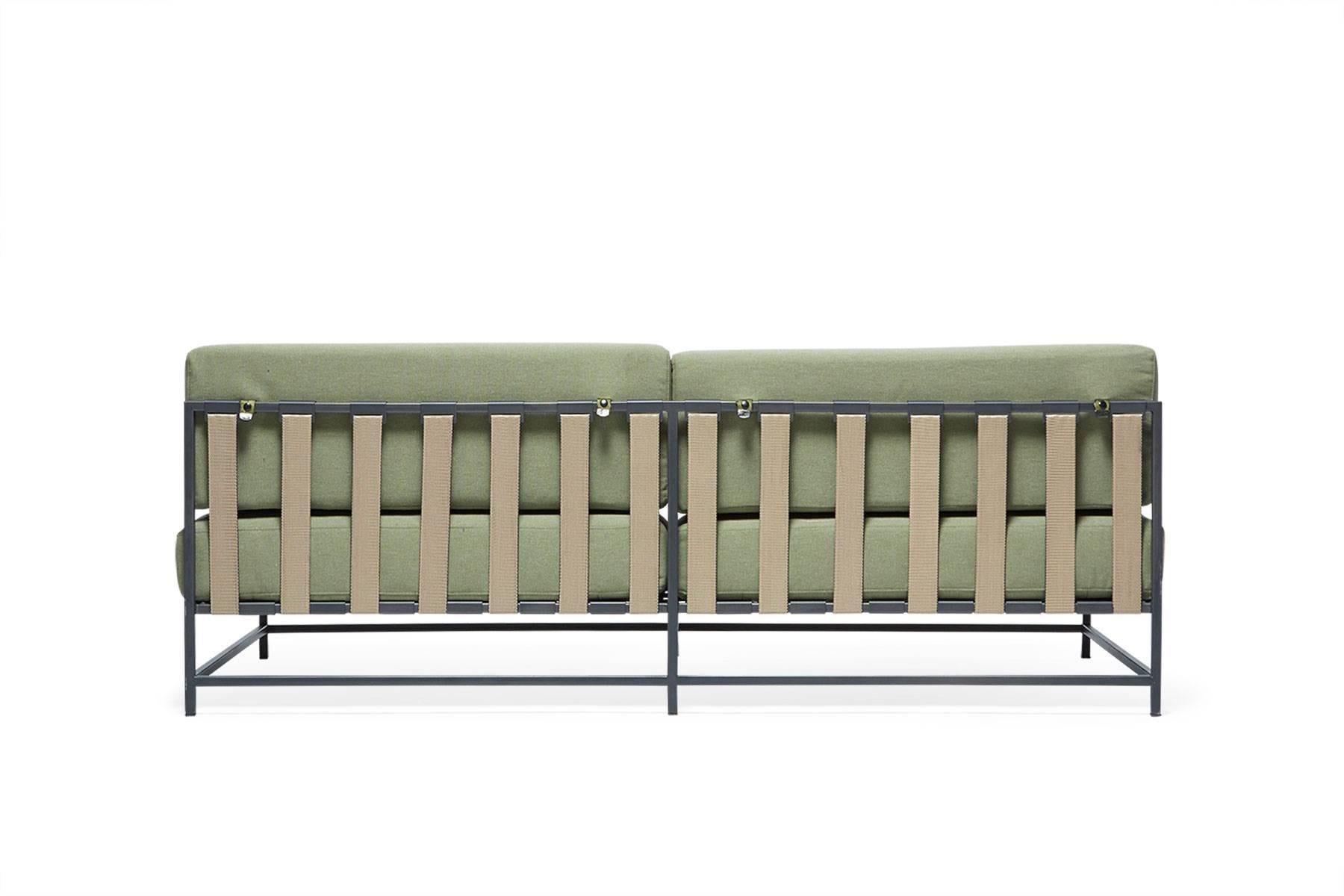 Powder-Coated Outdoor Leaf and Charcoal Loveseat For Sale