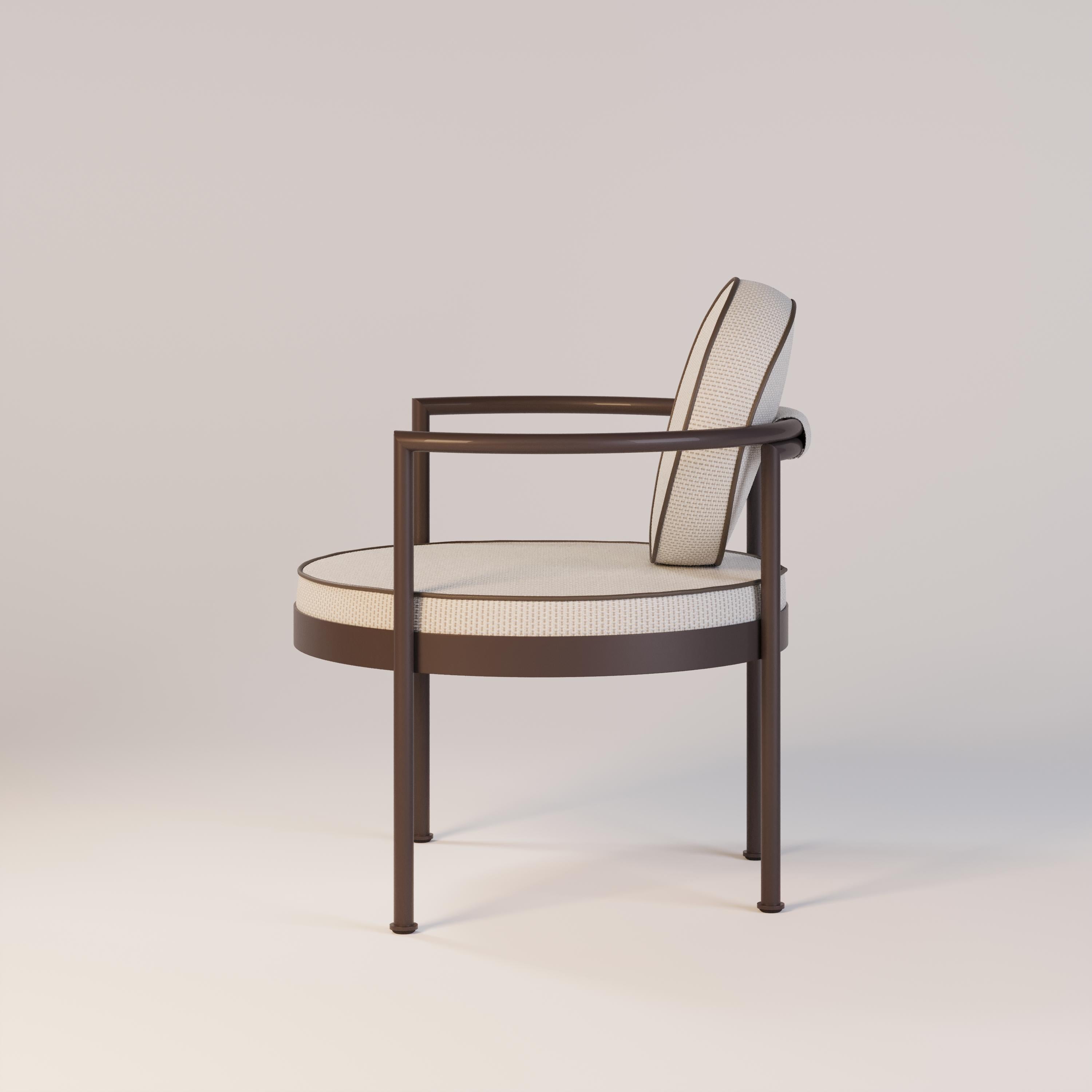 Trace outdoor lounge armchair 

Perfect to be combined with the Trace Collection lounge set this outdoor furniture piece is available in different colors and materials. 

The whole design of this contemporary outdoor dining chair was developed