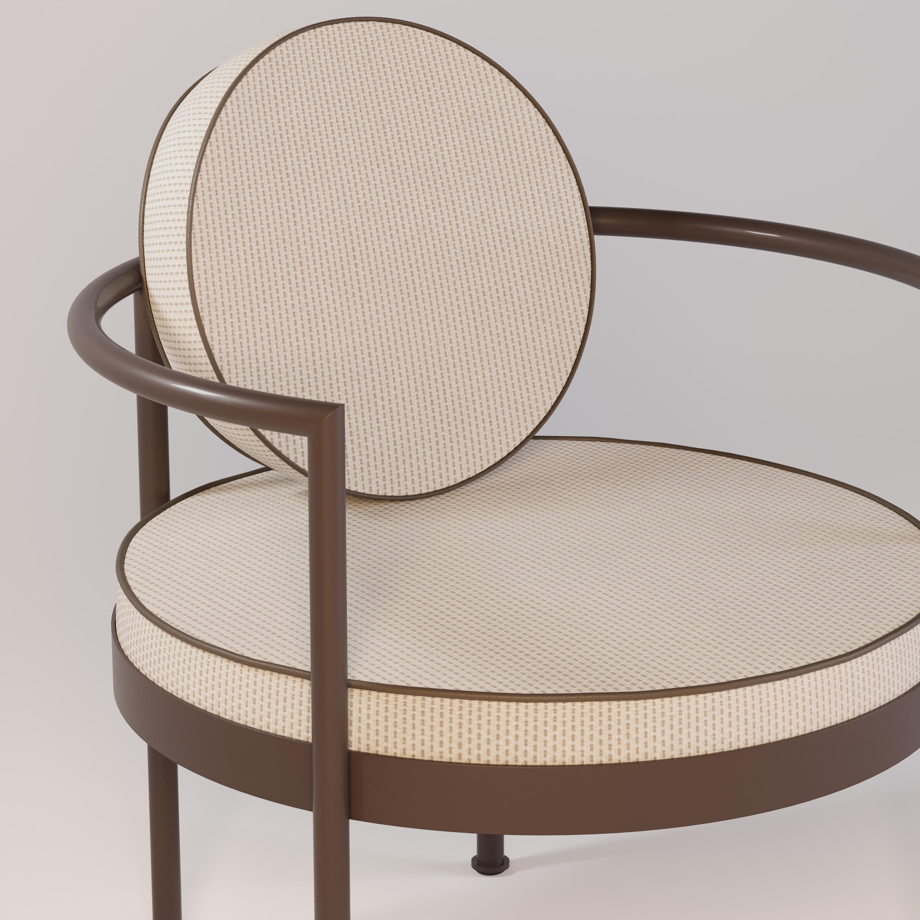 Contemporary Outdoor Lounge Chair with a Brown Frame For Sale