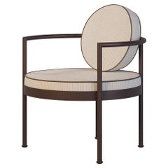 Outdoor-Sessel mit braunem Gestell
