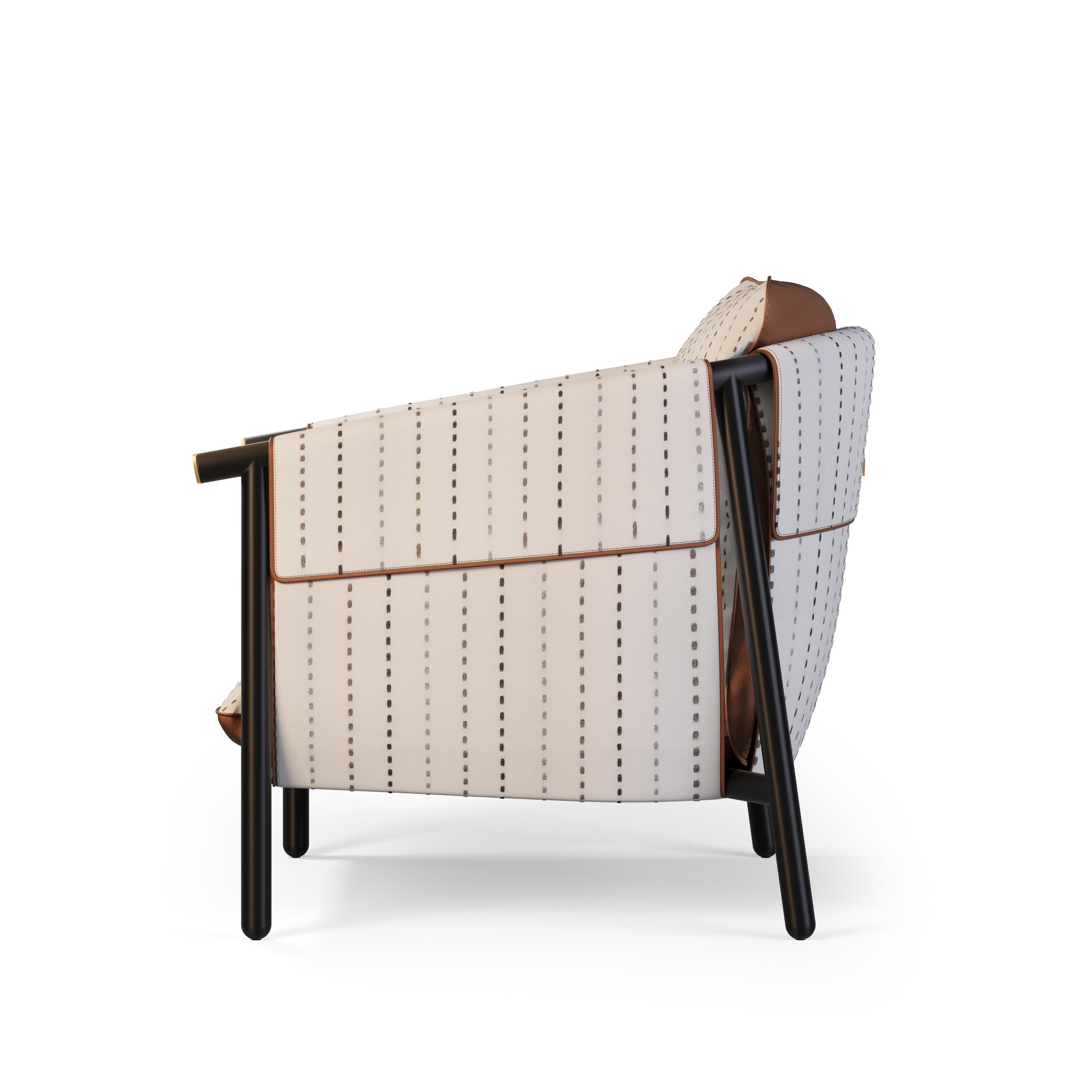 Sillón de exterior con tapicería de piel y detalles dorados Moderno en venta