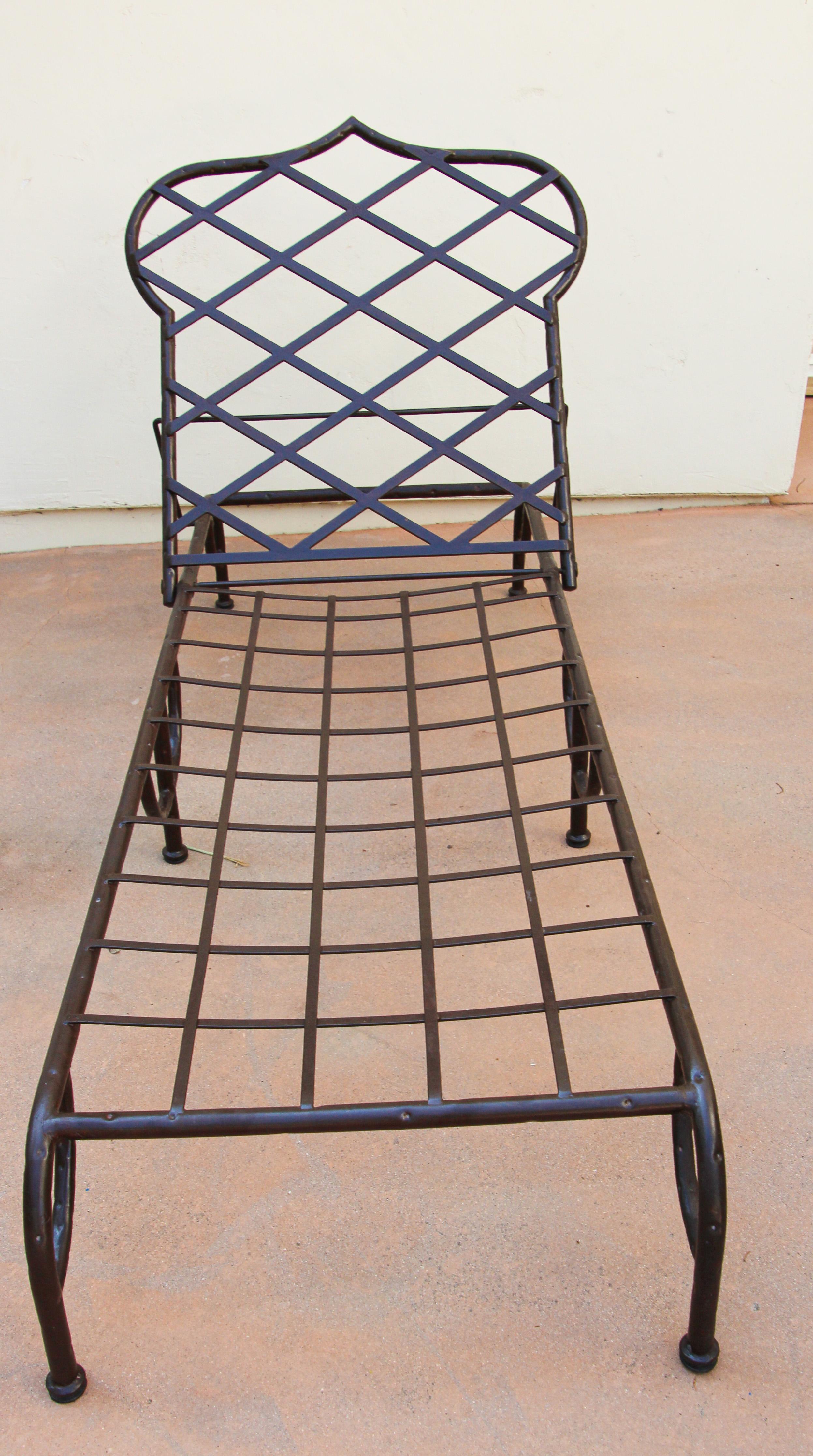 American Outdoor Metal Lounge Chair in Mario Papperzini Style Moorish Backrest Design