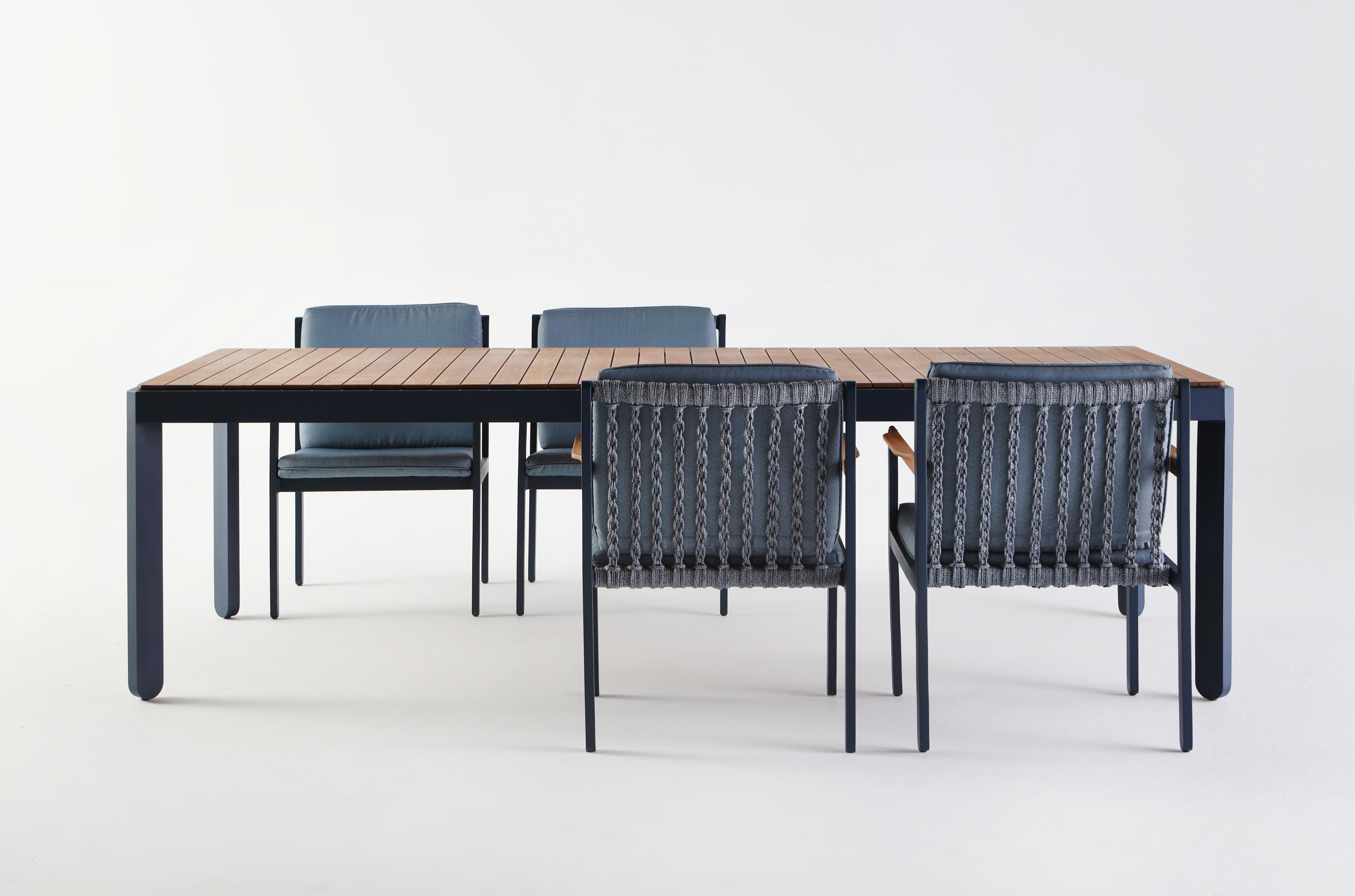 Chaise de salle à manger d'extérieur moderne en métal, corde et textiles en bois massif en vente 1