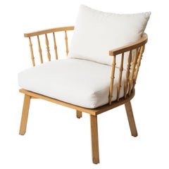 Outdoor Oil-Treated Oak Wood Armchair with Arabesque-Inspired Carved Backrest
