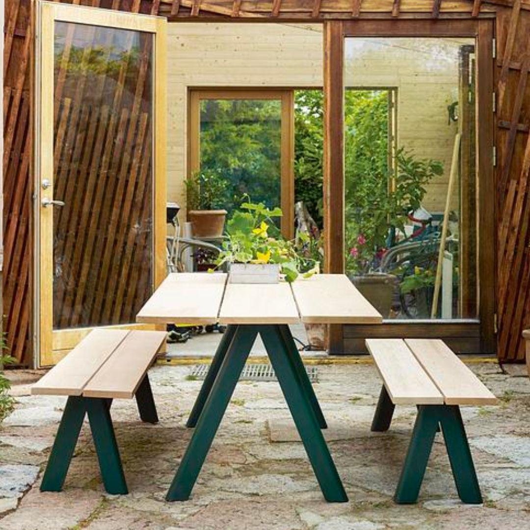 Outdoor 'Overlap' bench in western red cedar and green steel for Skagerak

Skagerak was founded in 1976 by Jesper and Vibeke Panduro, who took inspiration from their love of Scandinavian design and its rich tradition. The brand emphasizes