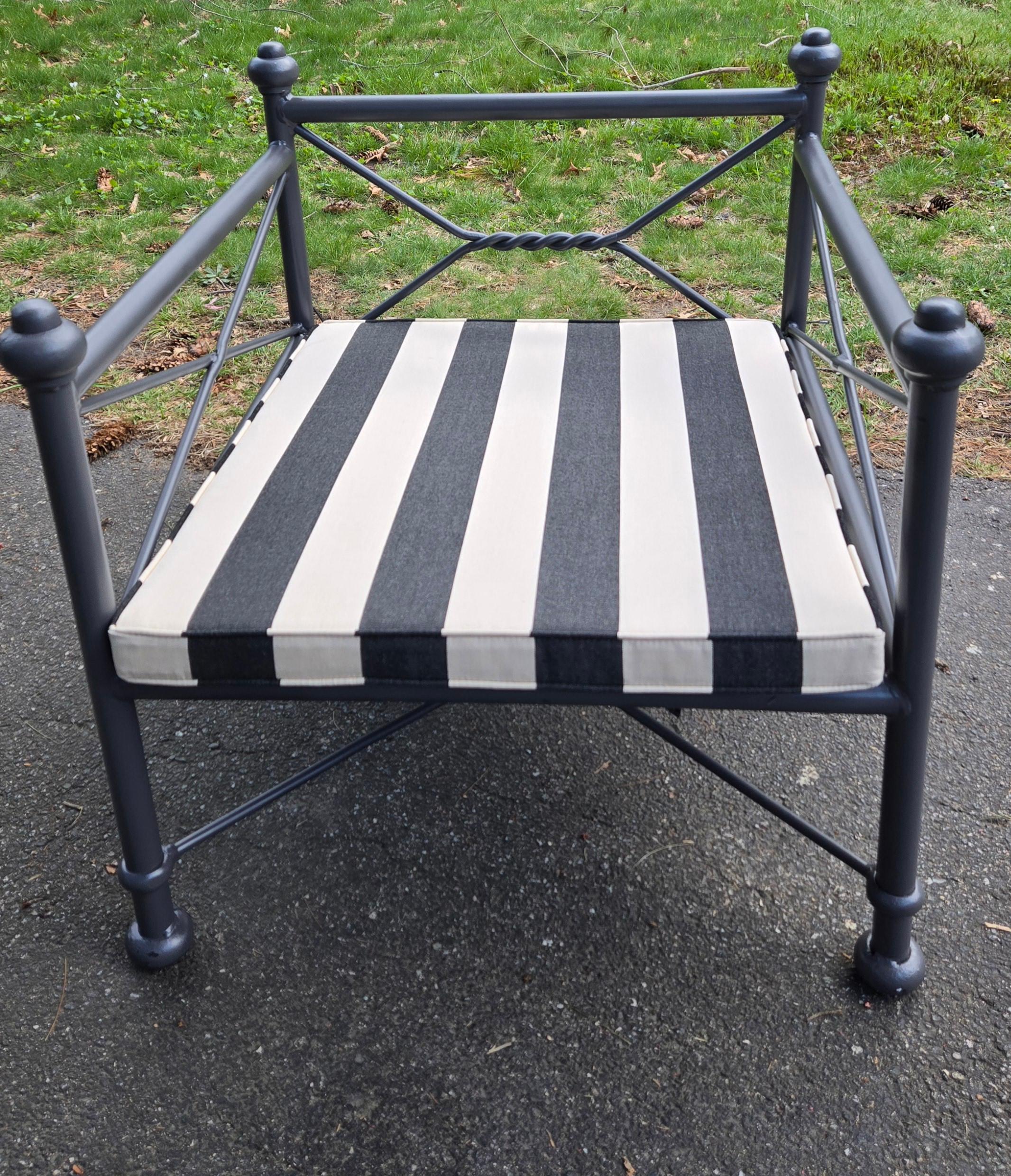 Mid-Century Modern Outdoor Patio Furniture Cushions For Sale