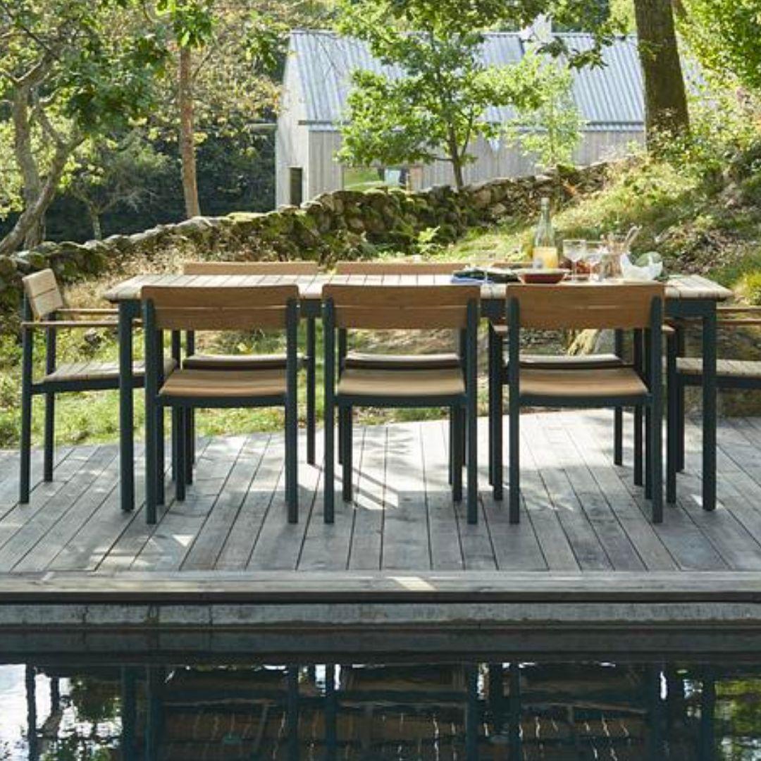 Danois Table à manger d'extérieur 'Pelagus' en teck et aluminium vert chasseur pour Skagerak en vente