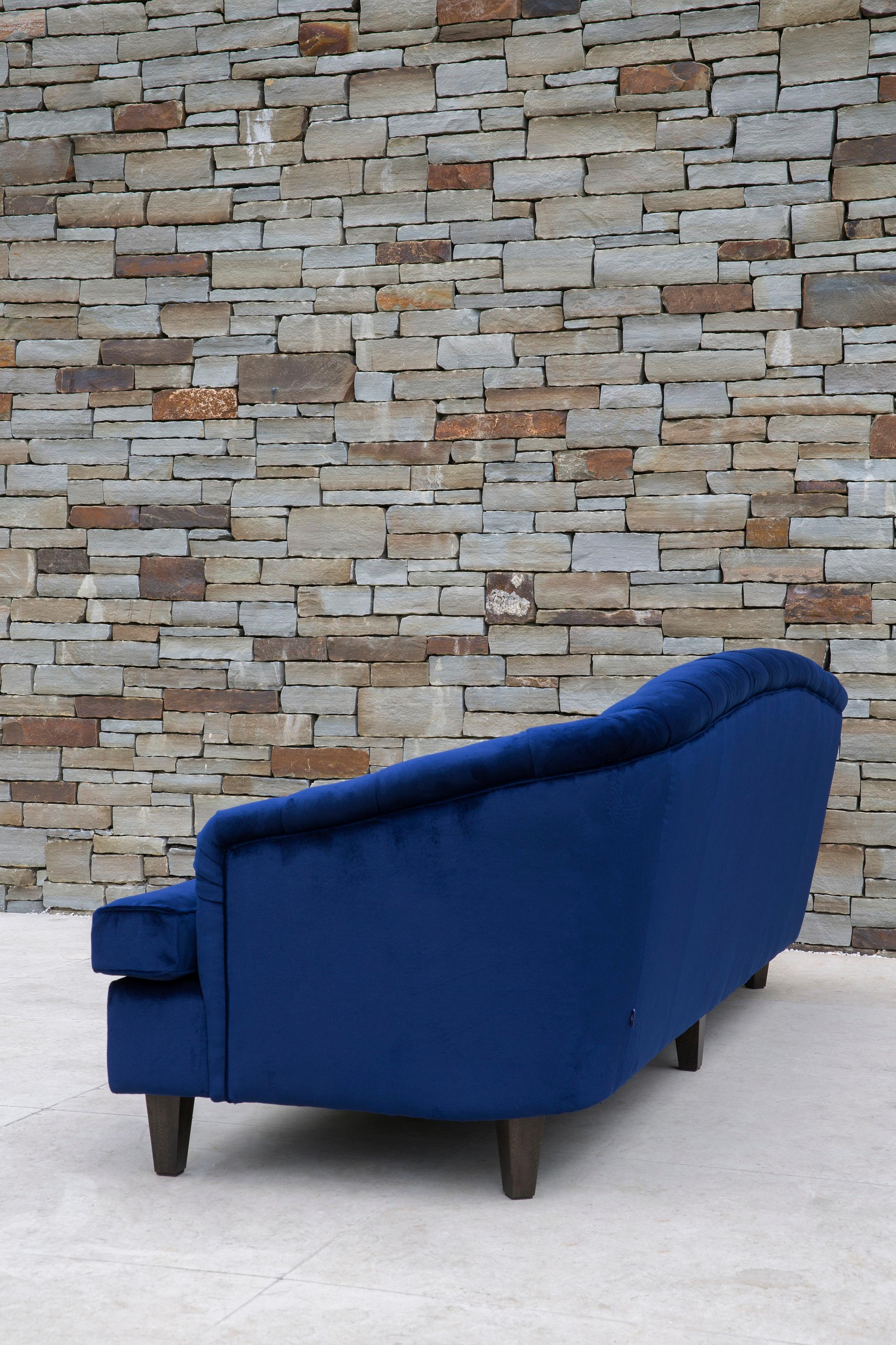 Outdoor-Percalo-Sofa für draußen von Coco Wolf im Zustand „Neu“ im Angebot in Boston, MA