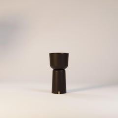 Jardinière d'extérieur moderne au design élégant en fibre de verre