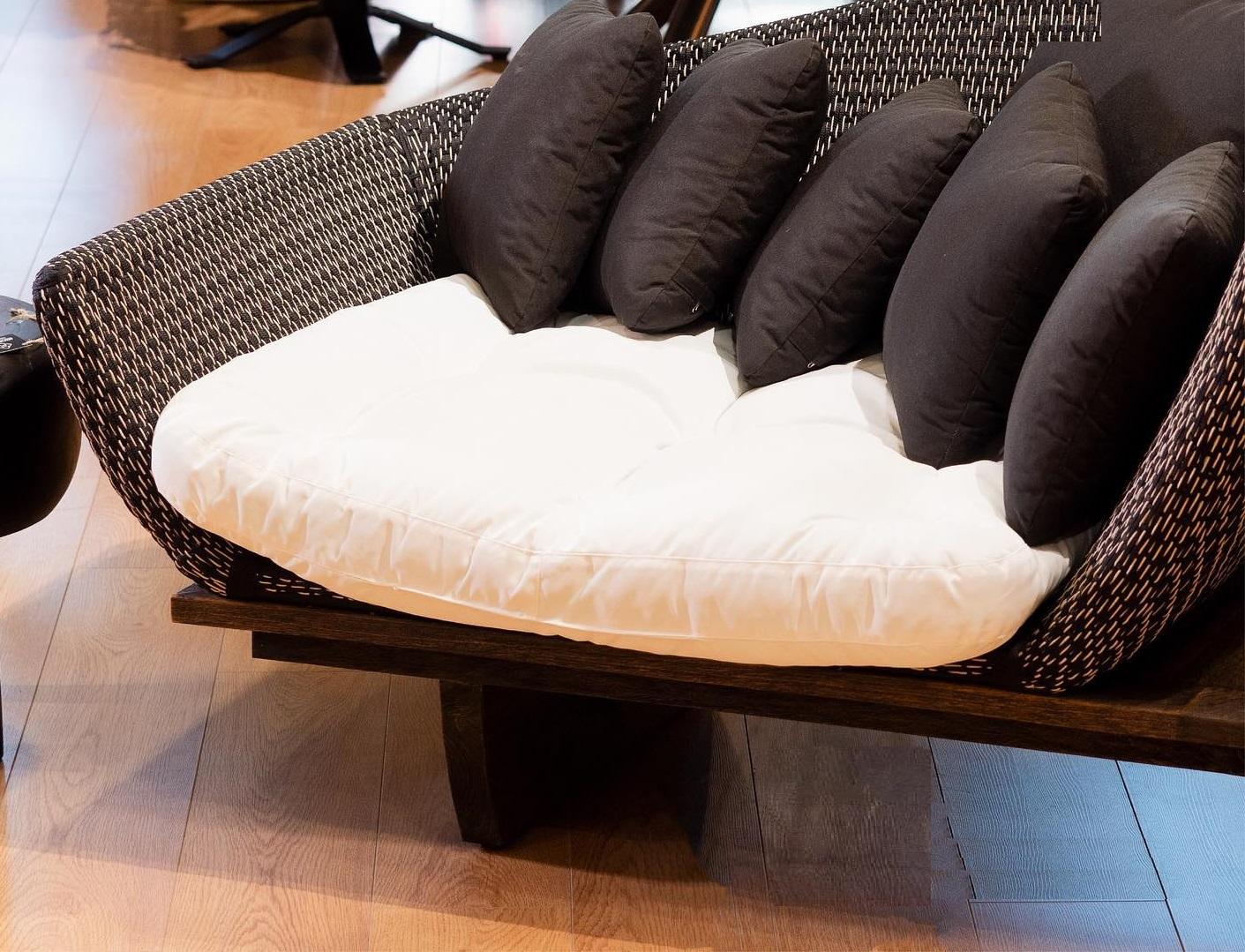 Outdoor Platform Single Sofa In Dark Brown Teak For Sale 4