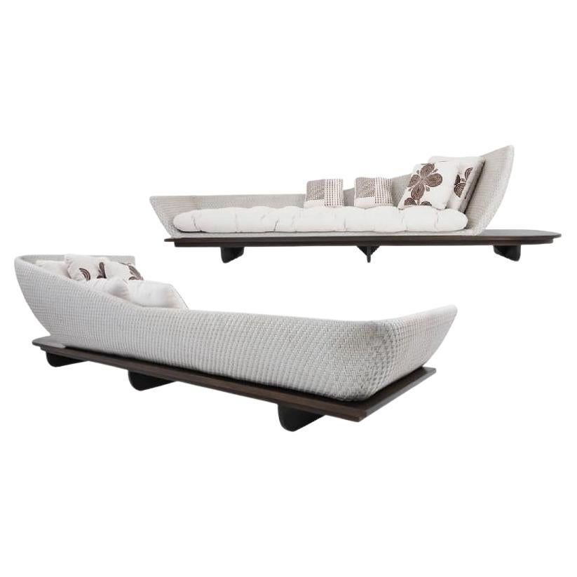 Plateau-Sofa für den Außenbereich aus dunkelbraunem Teakholz im Angebot