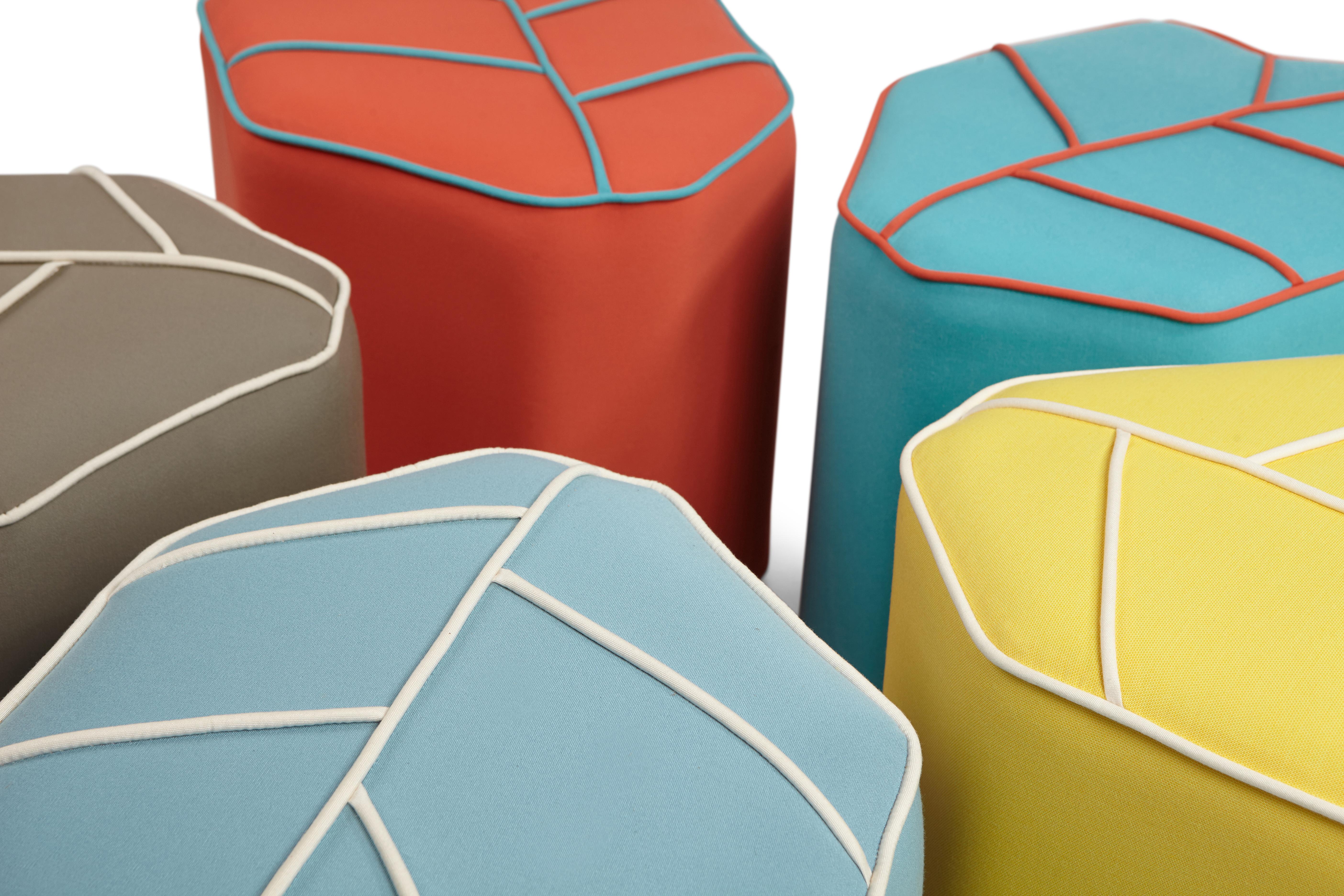 Olandese Pouf da esterno con seduta a foglia di design by design by nico in vendita