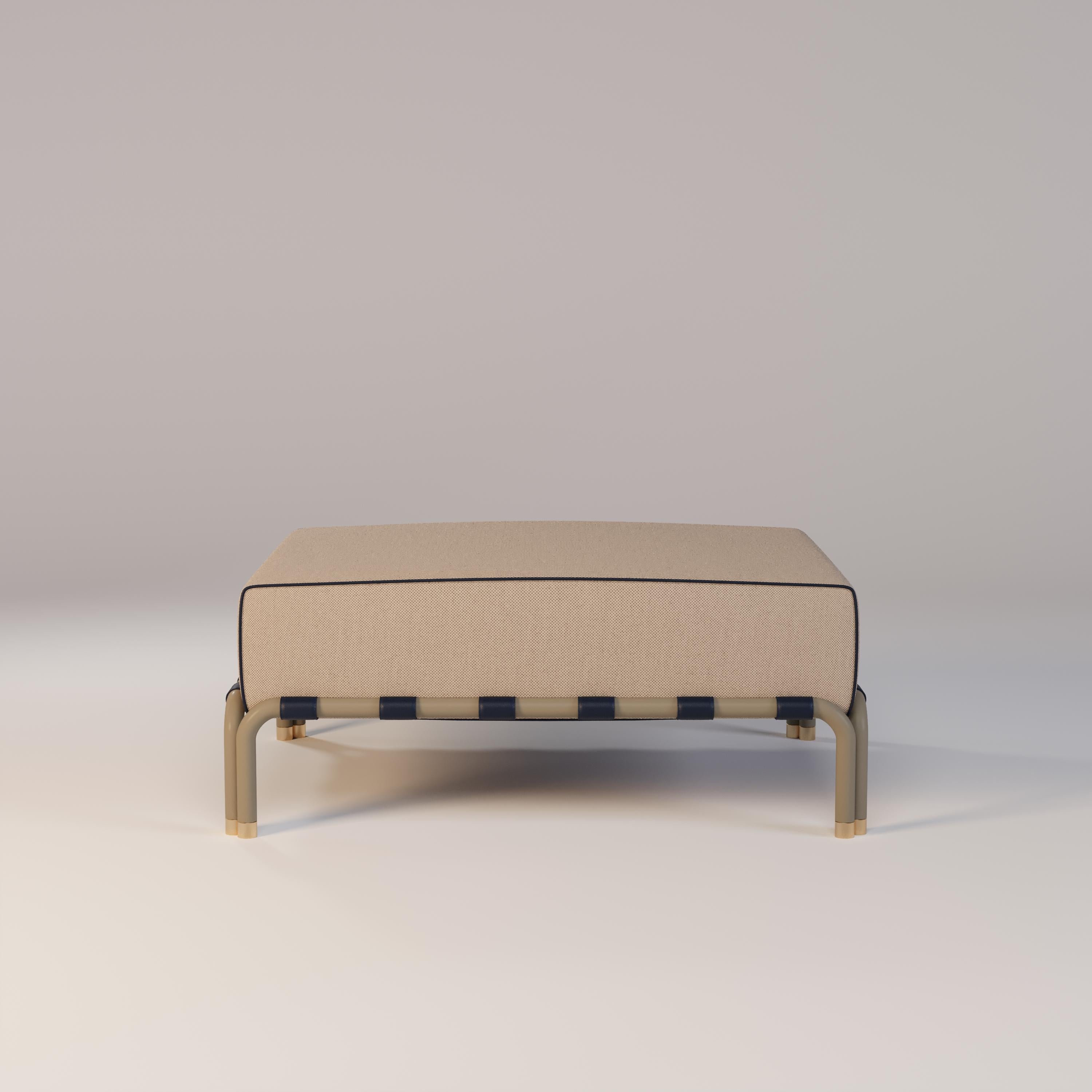 Canapé modulaire Hound

Le canapé modulaire Hound est une combinaison parfaite d'élégance classique et de durabilité moderne, conçu pour élever n'importe quel cadre extérieur. Grâce à sa conception modulaire, le canapé Hound s'adapte sans effort à
