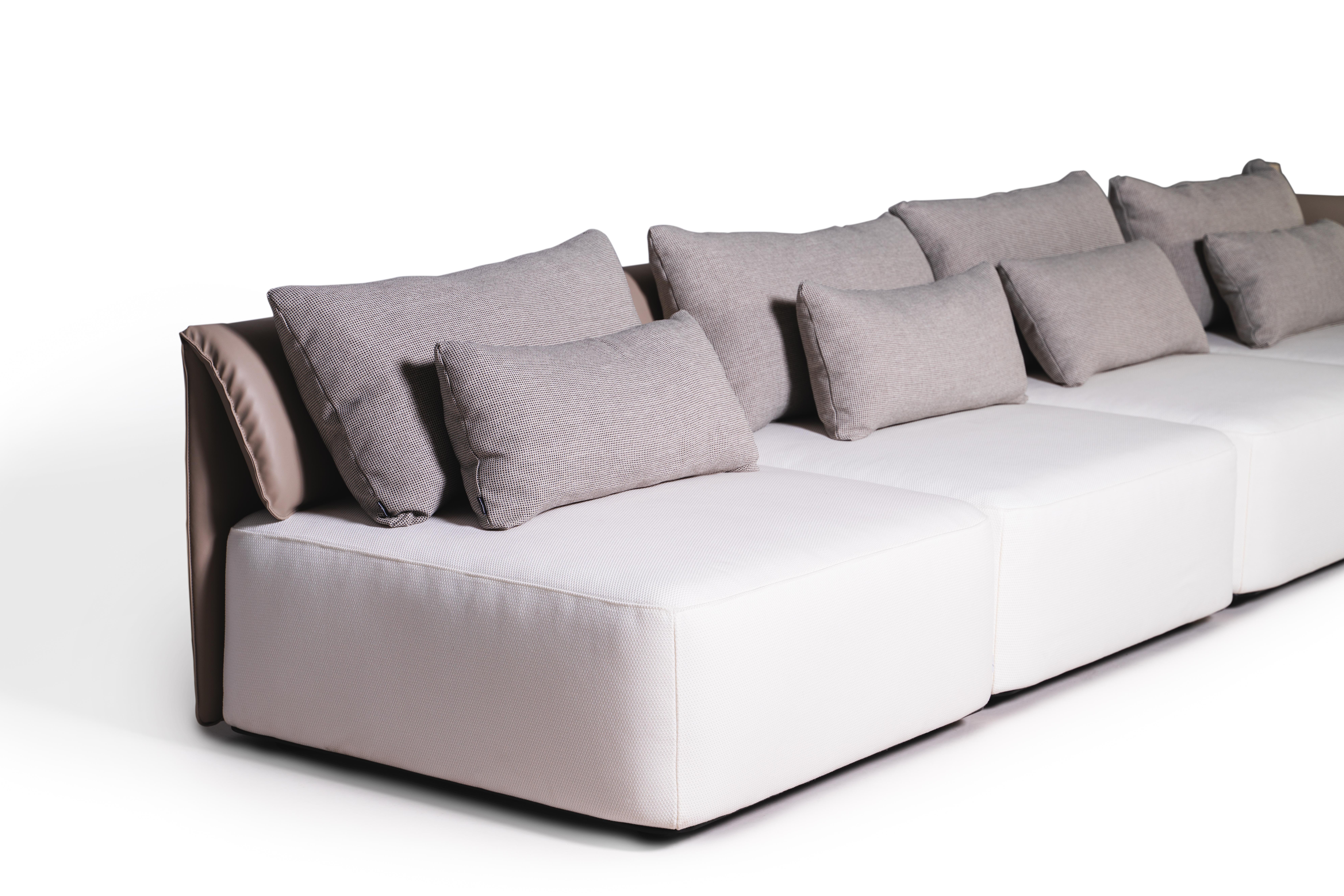 Nomad Modular Sofa - 4 different modules available.

The Nomad sofa is more than just a simple piece of outdoor furniture. It is a flexible and adaptable seating solution that can be customized to suit different needs and preferences. 

With its