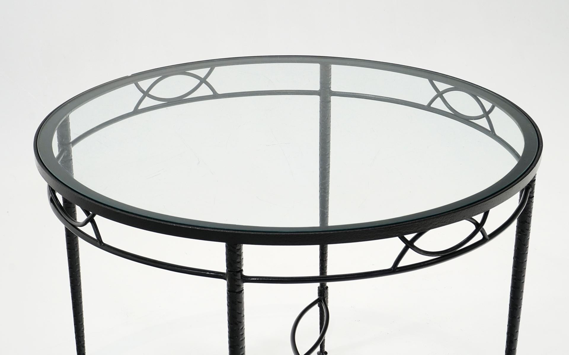 American Outdoor Round Dining Table by Mario Papperzini for John Salterini