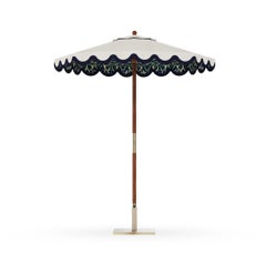 Outdoor Salerno Parasol – stylish garden shade with sturdy, refined design