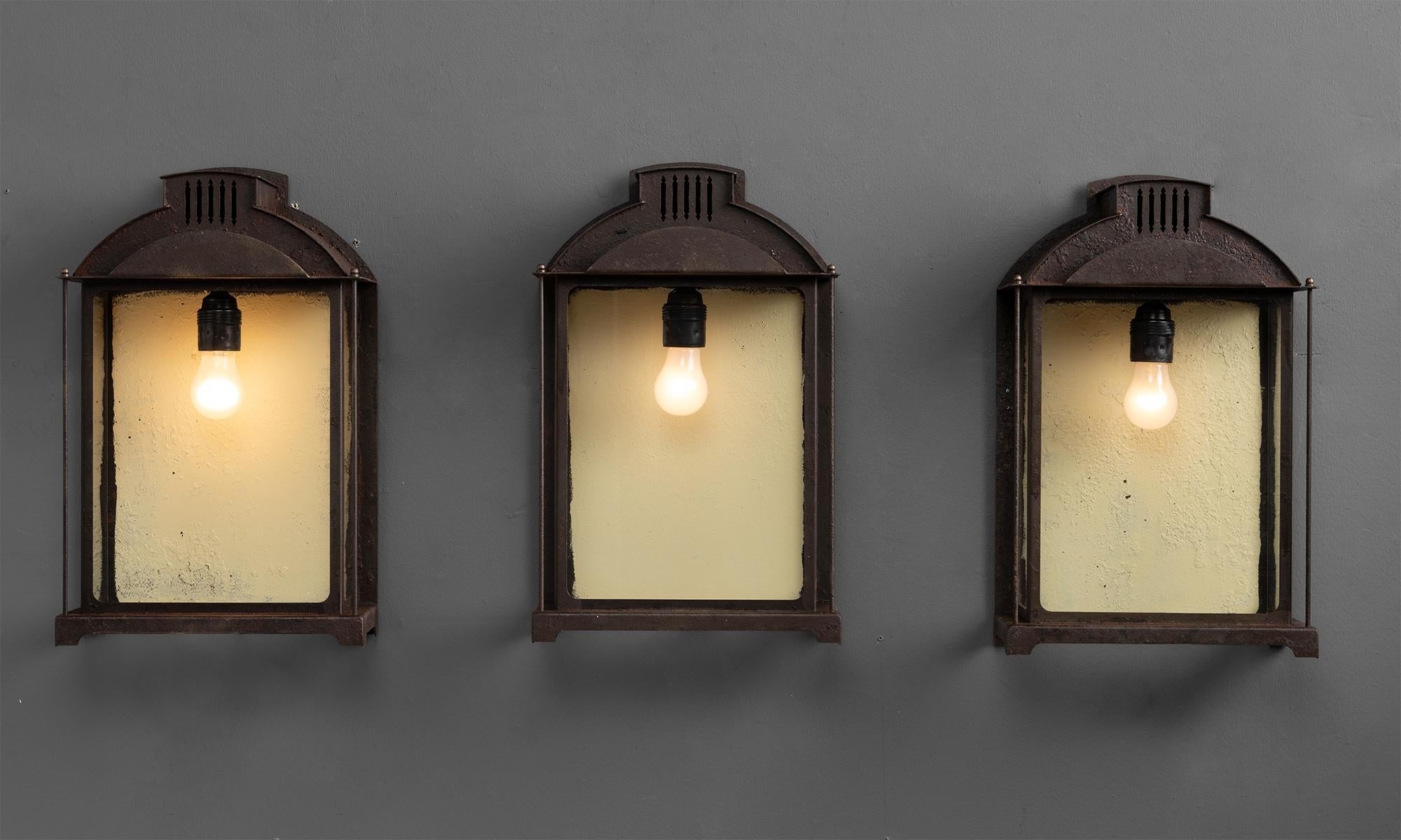 Outdoor Sconce Made in Italy For Sale 2