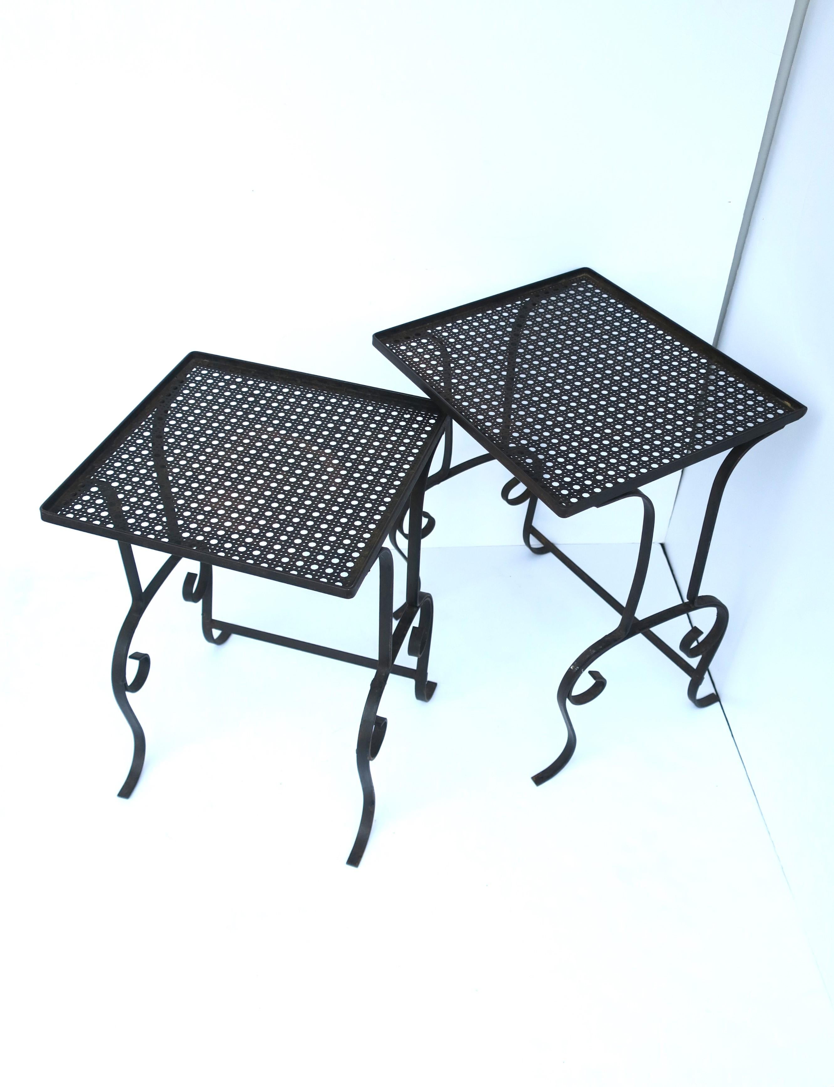 Outdoor Side Drinks Nesting Tables with Metal Cane Tops, Set/Pair For Sale 5