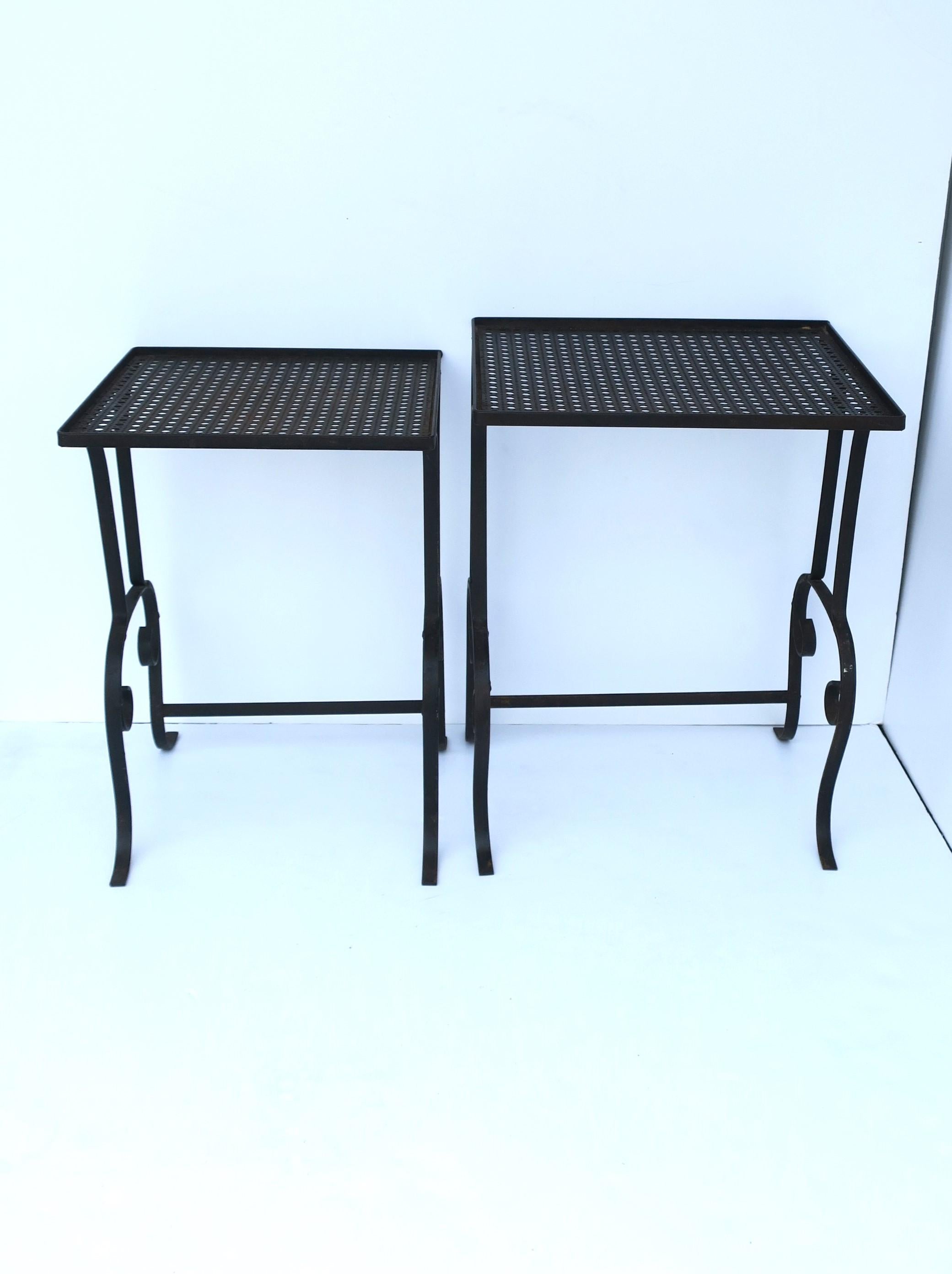 Outdoor Side Drinks Nesting Tables with Metal Cane Tops, Set/Pair For Sale 9
