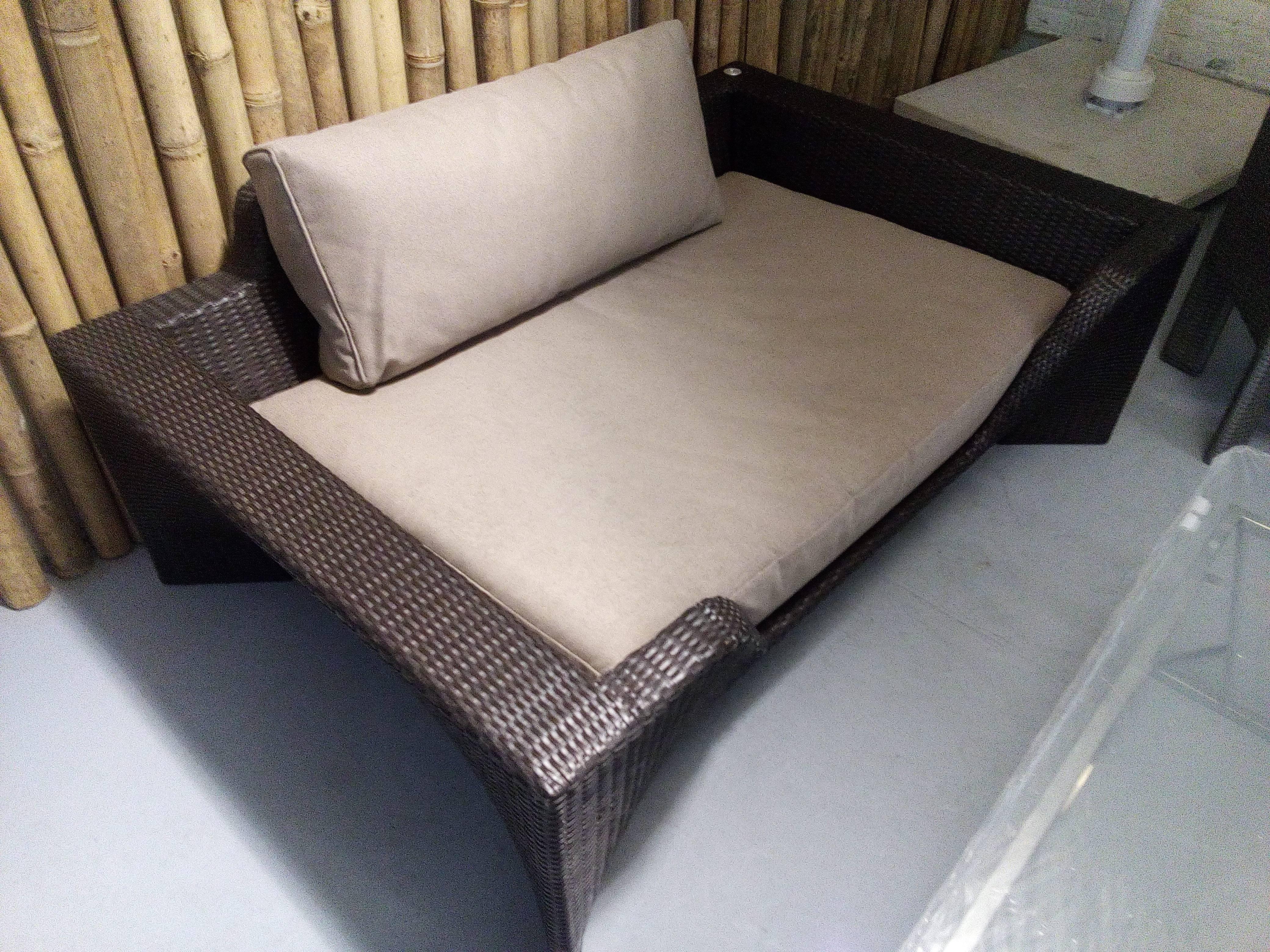 Outdoor Sofa Bel Air Model Design by Sacha Lakic In Excellent Condition In Tourcoing, FR
