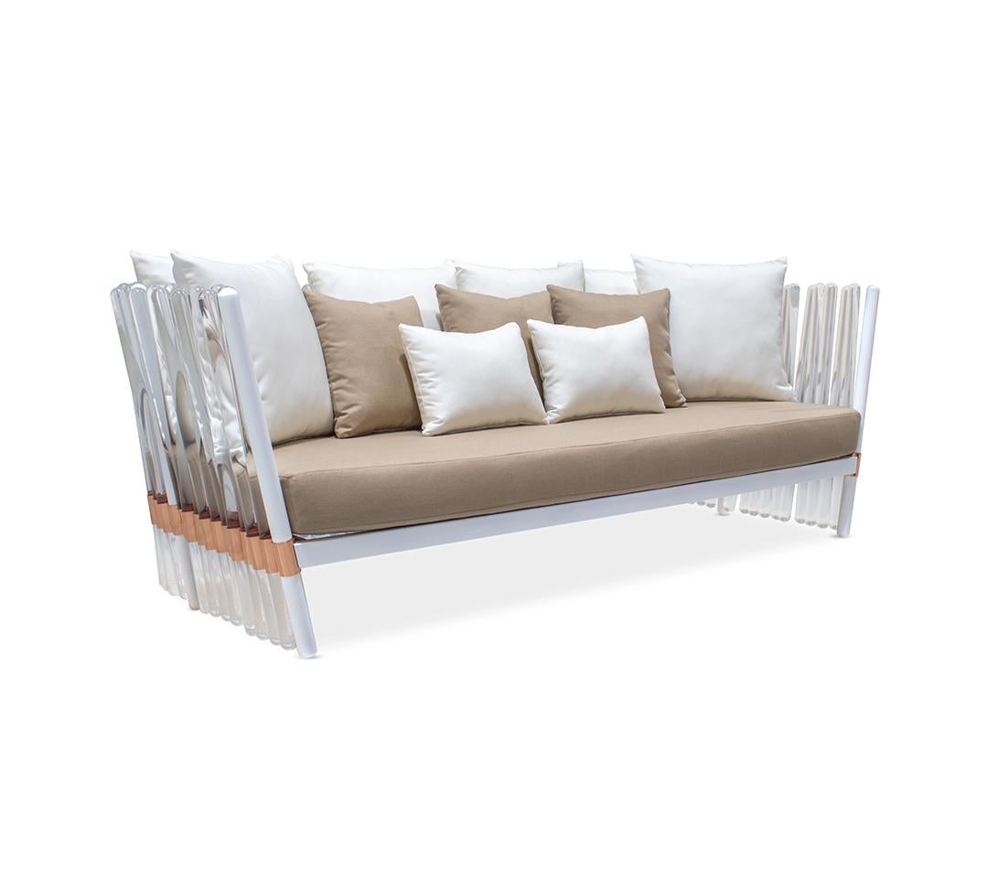 Sofa aus klarem Kupfer-Acryl für den Außenbereich mit Rahmen aus Edelstahl und wasserdicht (Portugiesisch) im Angebot