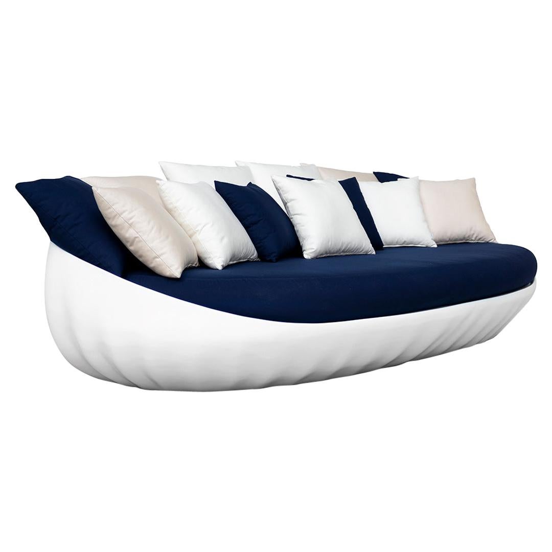 Modern Outdoor Sofa with Shell Form in White and Navy Blue Fabrics For Sale