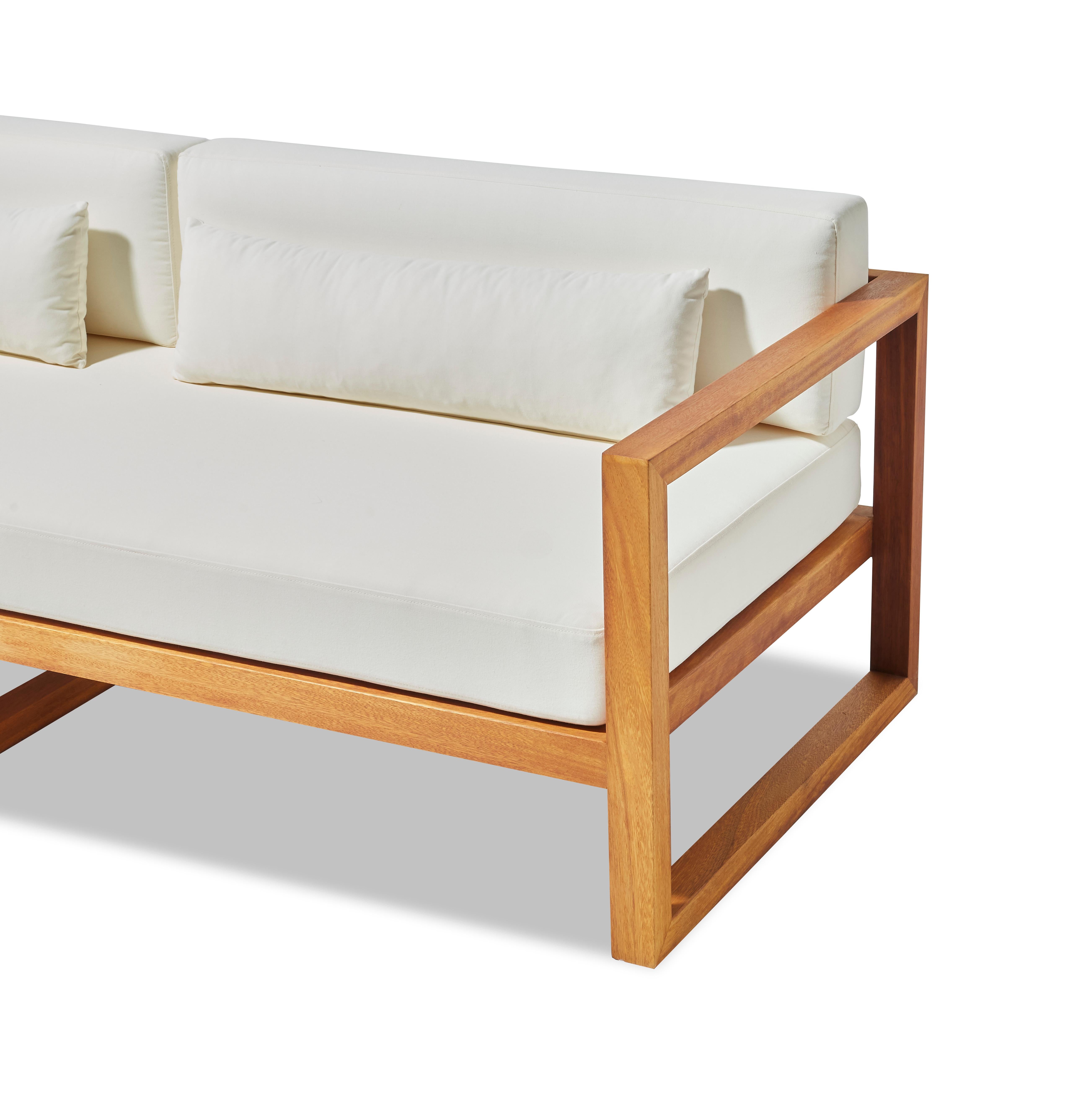 Outdoor Sofa in Solid Iroko White Water- Repellent Fabric by CDW - GUSTO In New Condition For Sale In Miami, FL