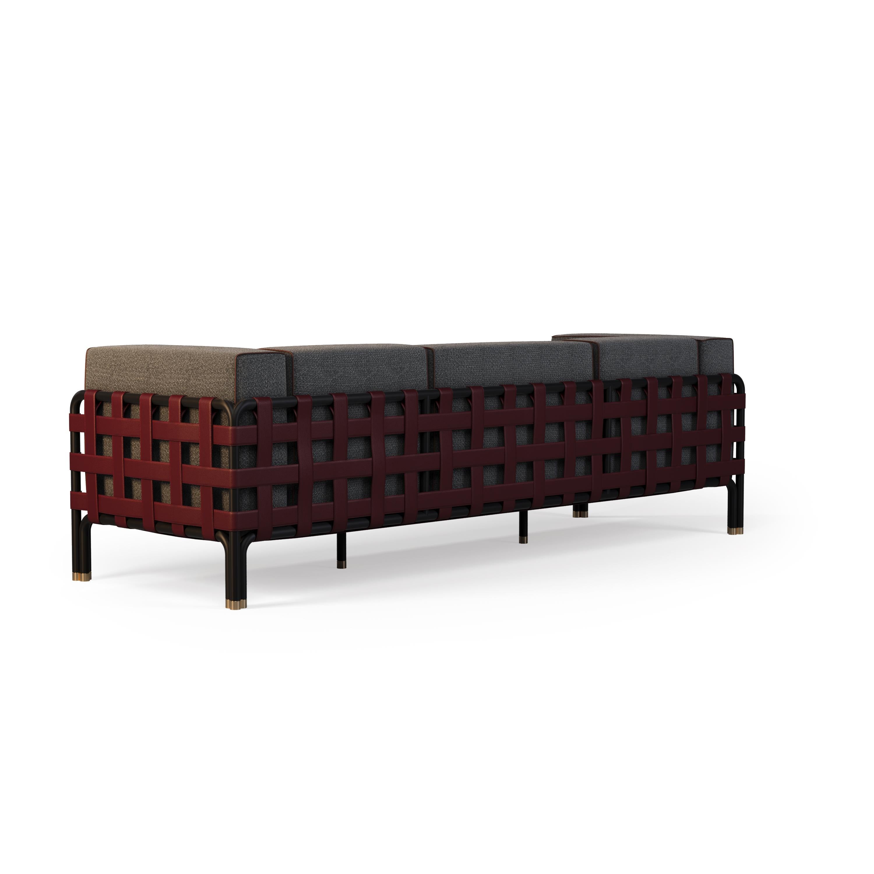 Stilvolles Outdoor-Sofa mit burgunderroten Lederakzenten im Zustand „Neu“ im Angebot in Santo Tirso, PT