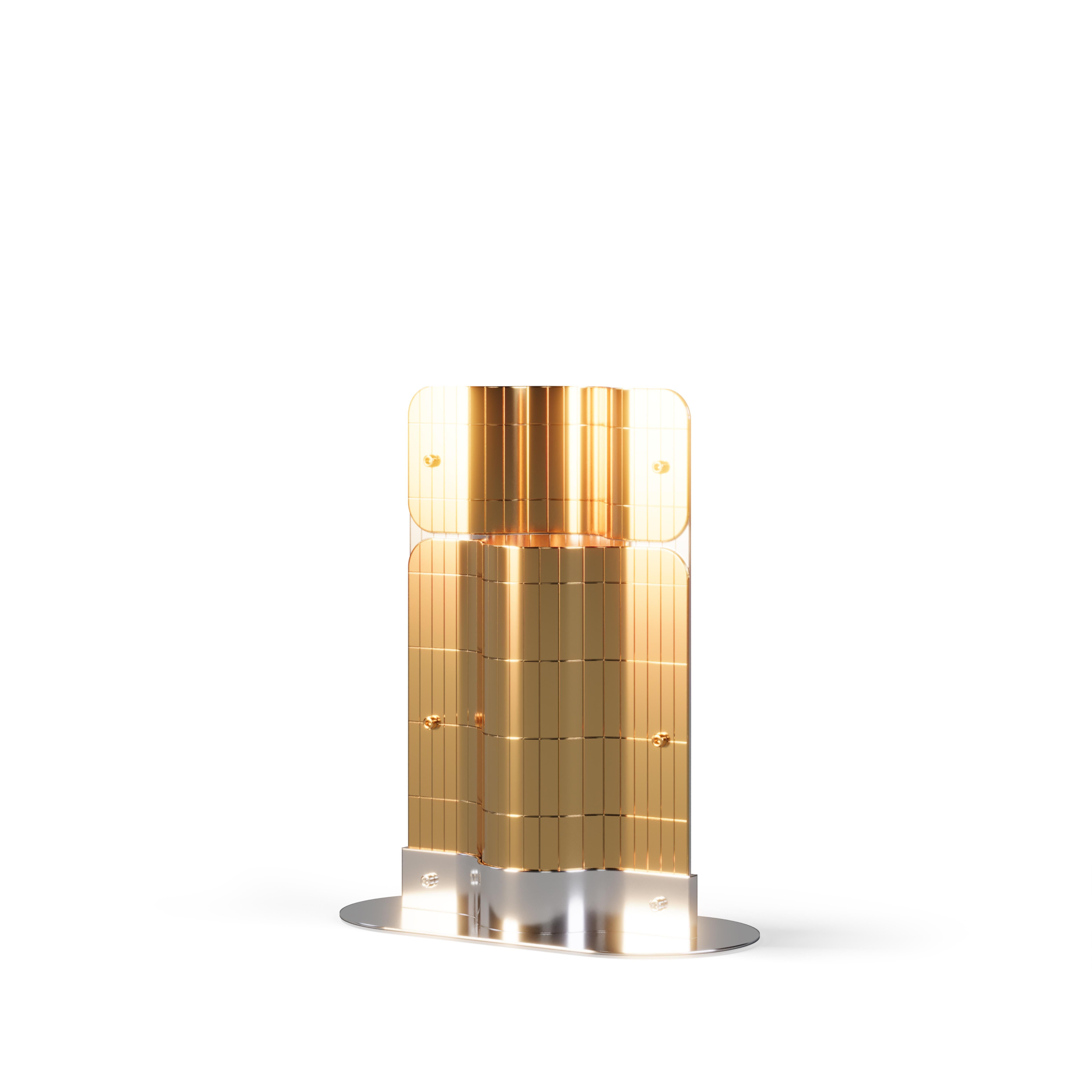 Il vaso Serena S dona eleganza e raffinatezza agli spazi esterni come elemento decorativo. Con un design ispirato alla serenità della natura, il vaso S è perfetto per decorare tavoli o banconi da esterno, aggiungendo un tocco di classe e