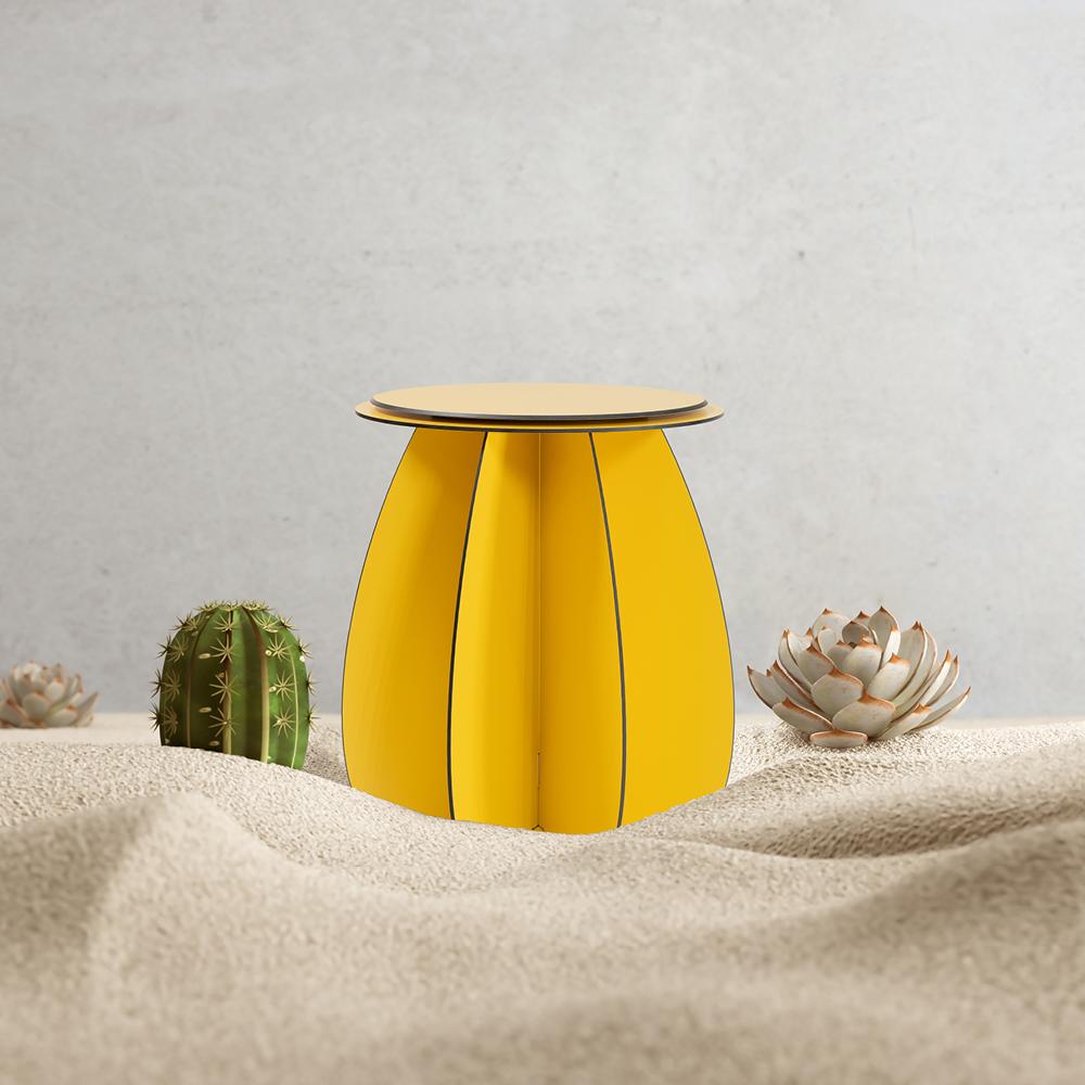 Le tabouret Cholla, conçu par Florence Bourel, est un meuble polyvalent qui convient aux espaces intérieurs, aux balcons ensoleillés ou autour des piscines.

Cholla incarne un optimisme naturel avec sa forme inspirée du cactus, ses lignes douces et