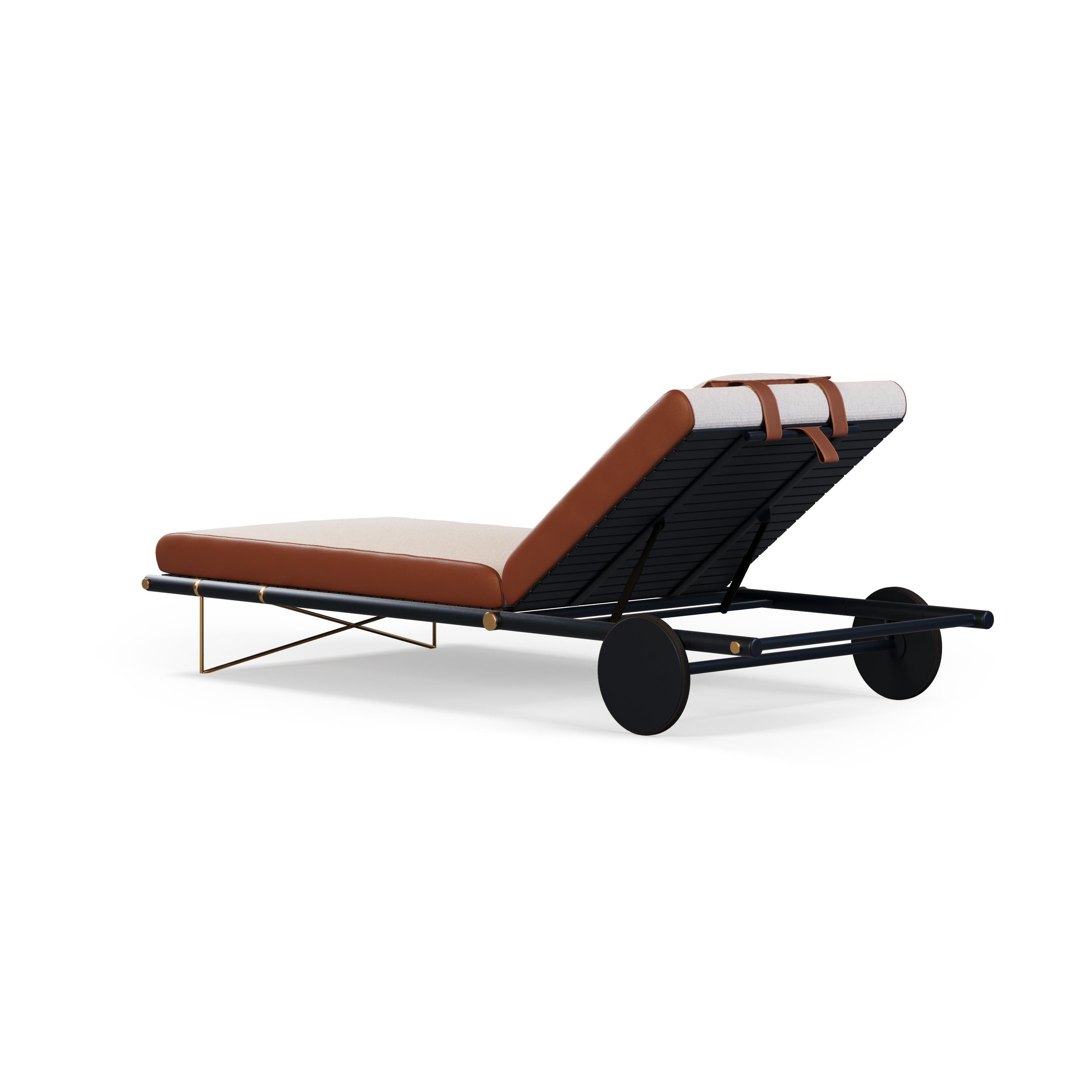 Modern Outdoor Sunbed Featuring Durable Outdoor Leather For Sale