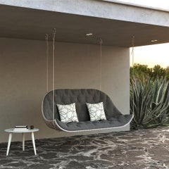 Hand-Woven Outdoor Swing Sofa, Rattan and Fabric, Modern Design, Asia
