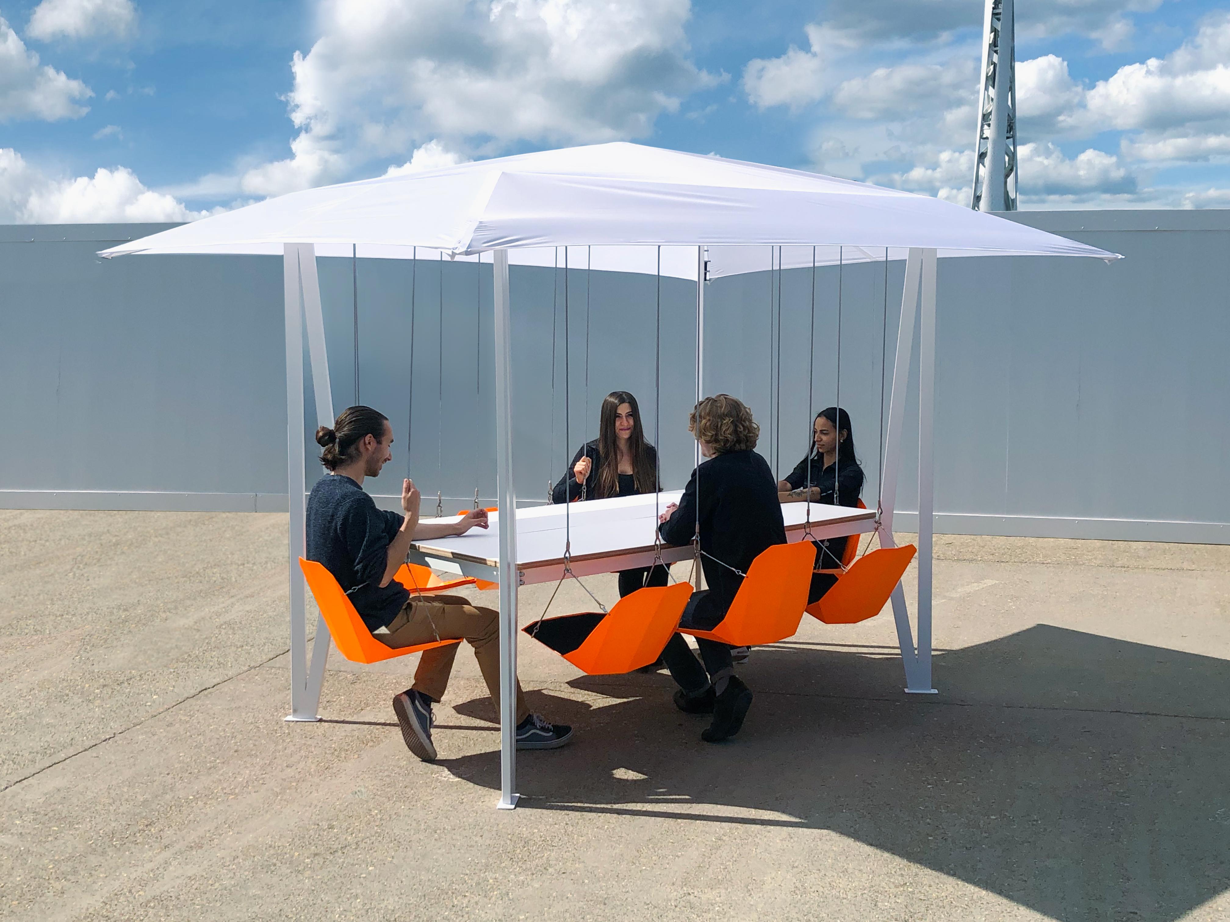 Contemporary Outdoor, 8 seater Swing Table with Lacquered Elm table-top For Sale