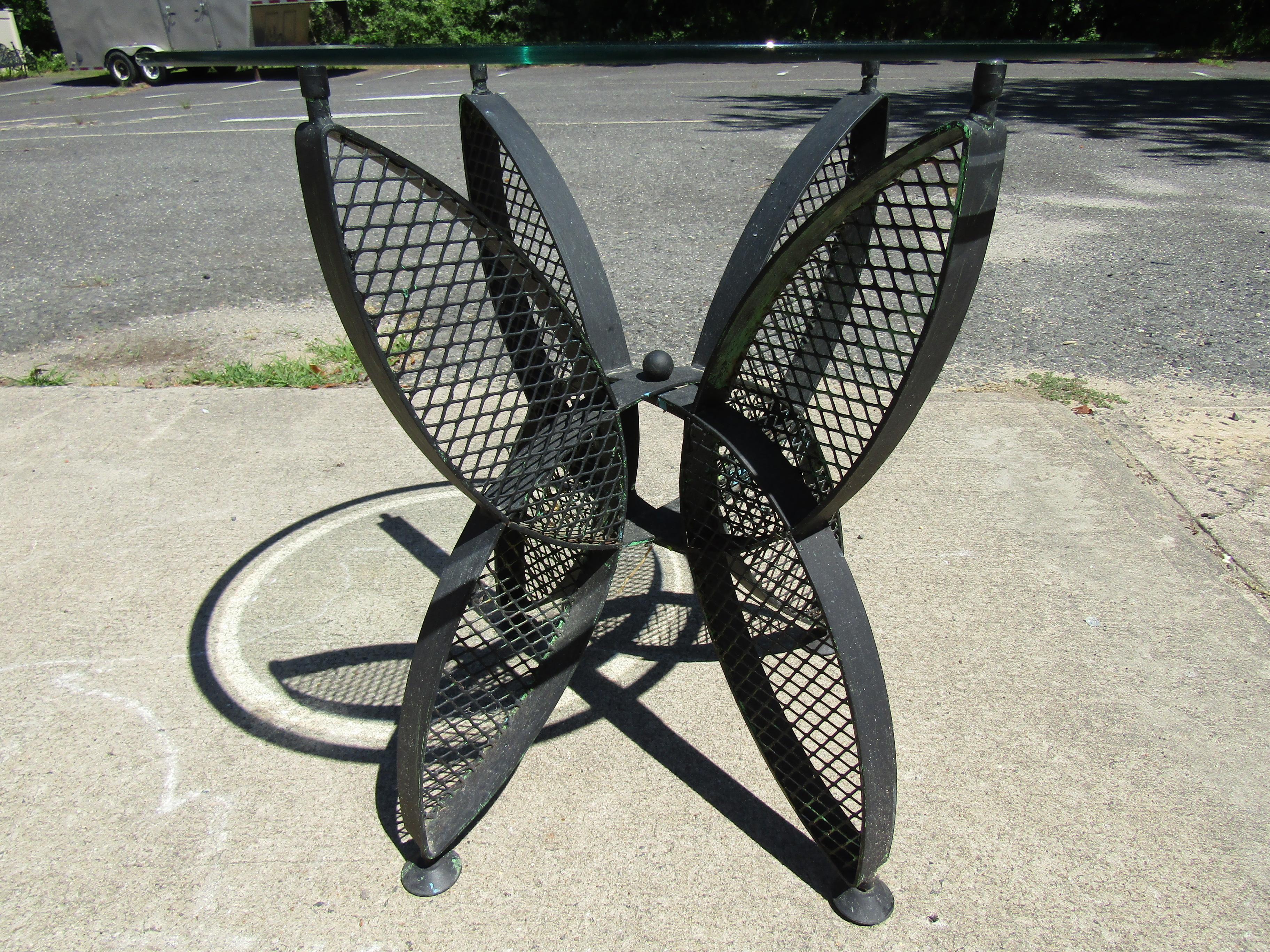 John Salterini Outdoor Table in Metal and Glass In Good Condition For Sale In Brooklyn, NY