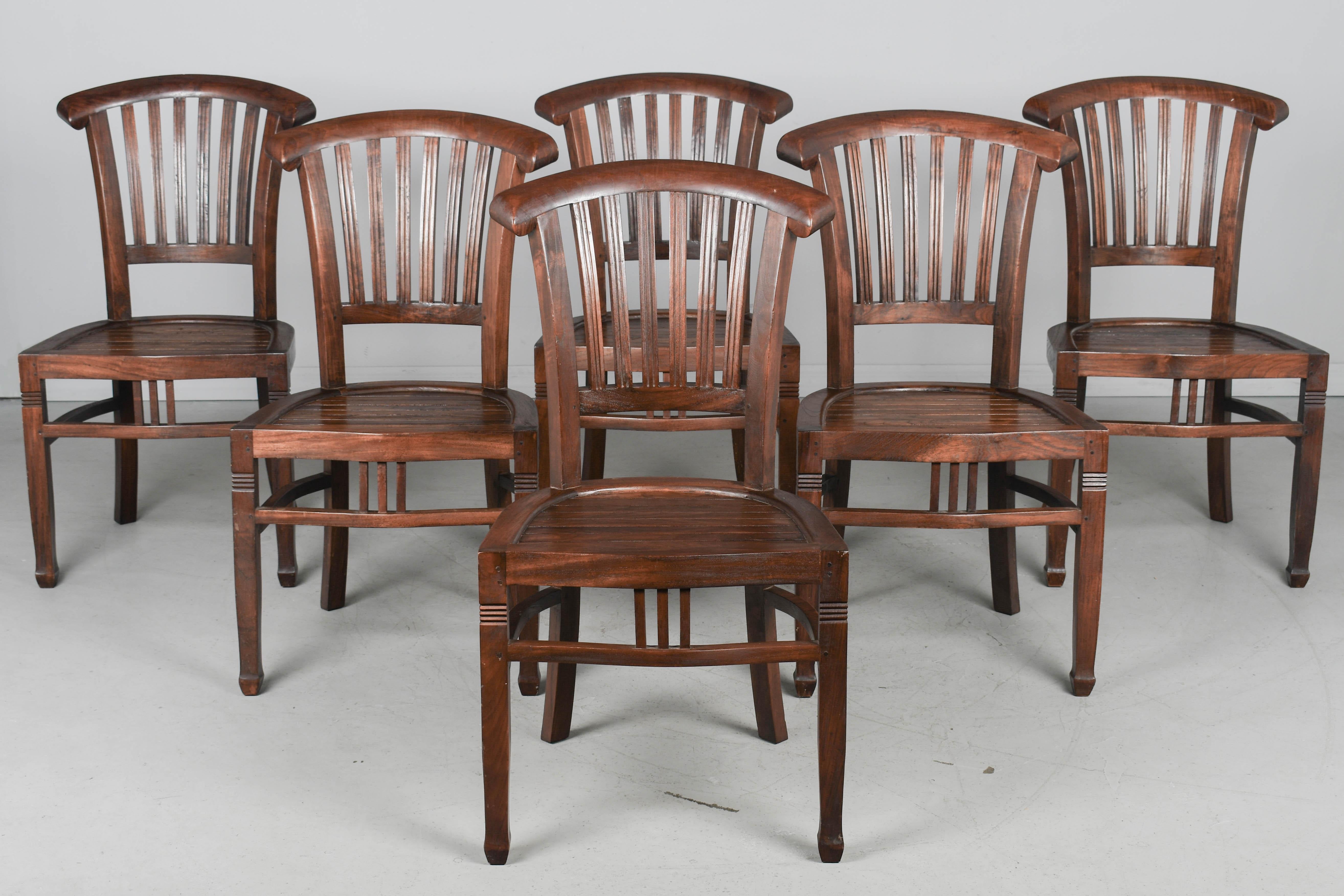 Arts and Crafts Set di 6 sedie da pranzo in teak per esterni in vendita