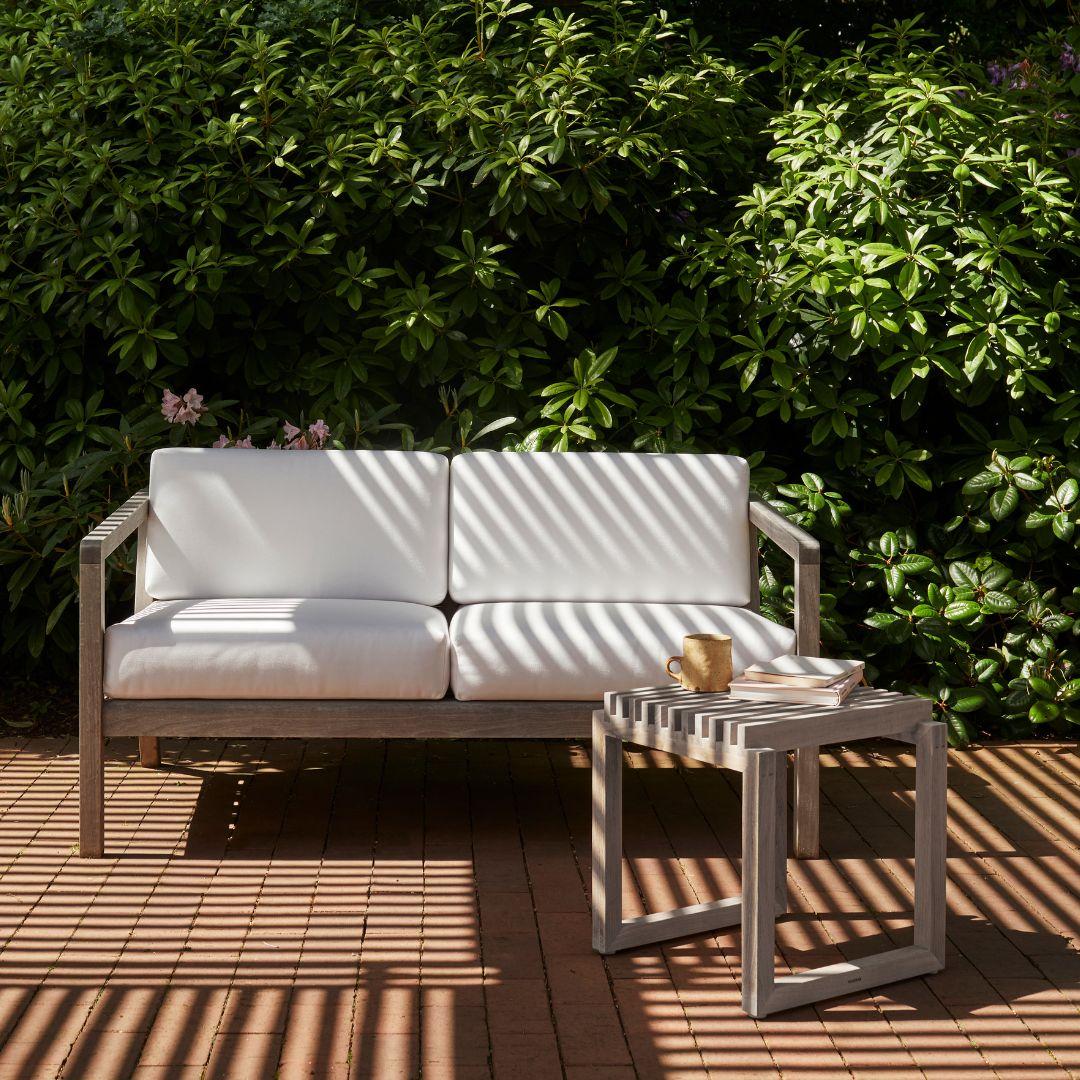 Outdoor 'Virkelyst' 2-Seater Sofa in Teak and Ash Fabric for Skagerak For Sale 1