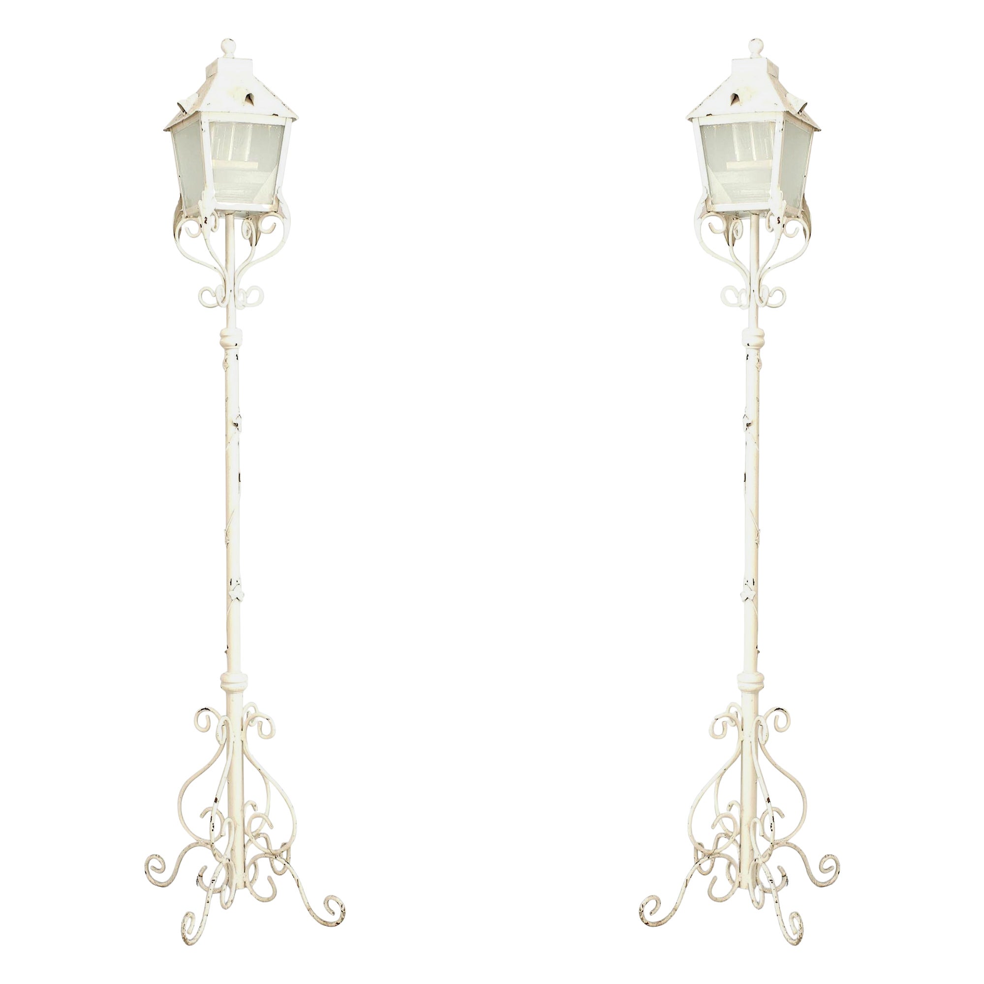 Lampade a lanterna da esterno in ferro verniciato Whiting in vendita