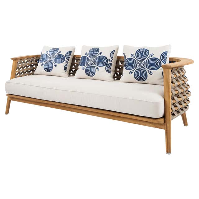 Outdoor Sofa in Handwoven Rope and Solid Teak For Sale at 1stDibs