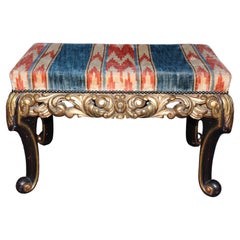 Tabouret coloré et remarquable de style rococo italien en bois doré sculpté et ébénisé