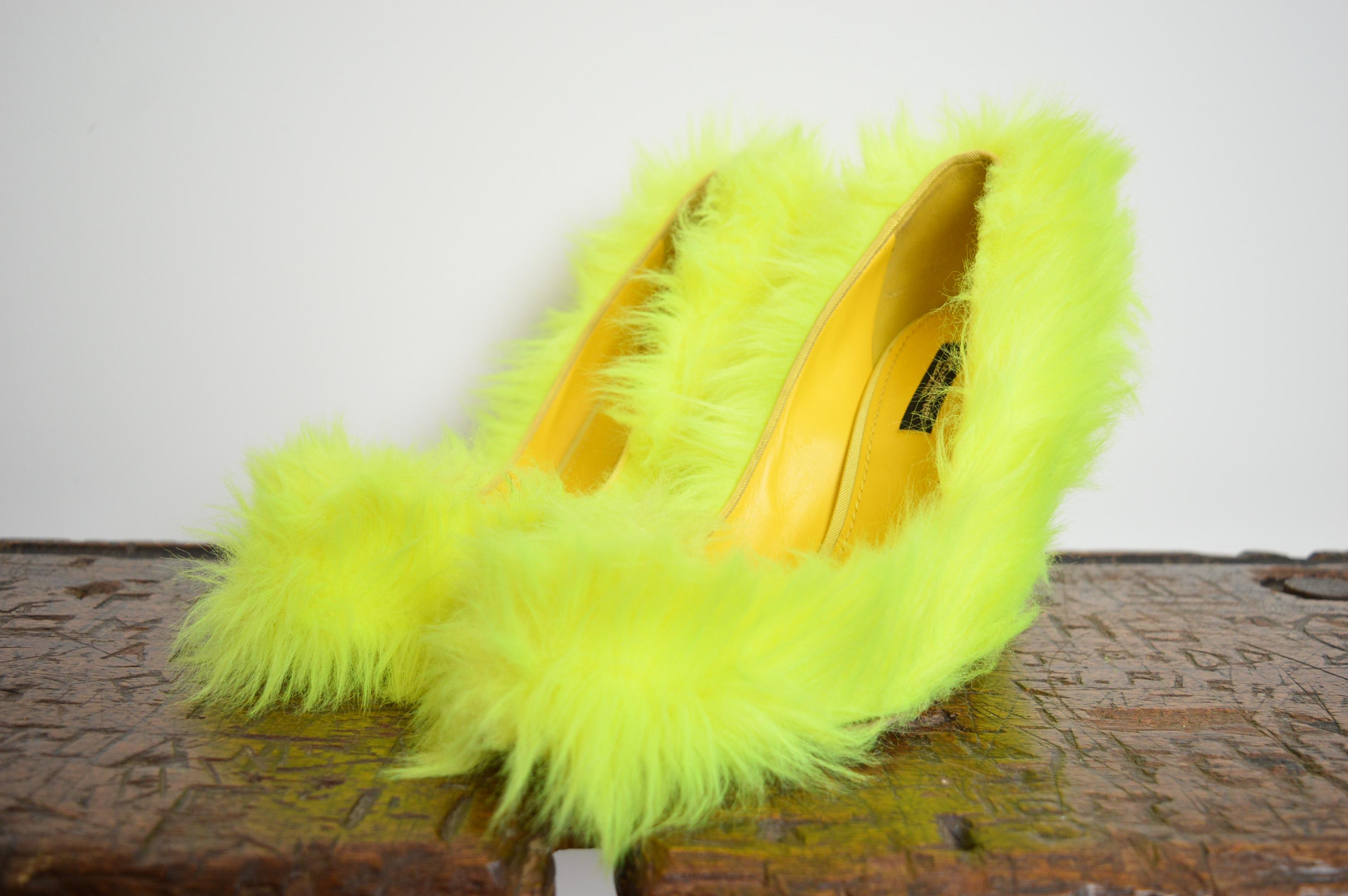 Outrageous DOLCE & GABBANA Neon Yellow fluorescent faux fur stiletto high heels 6