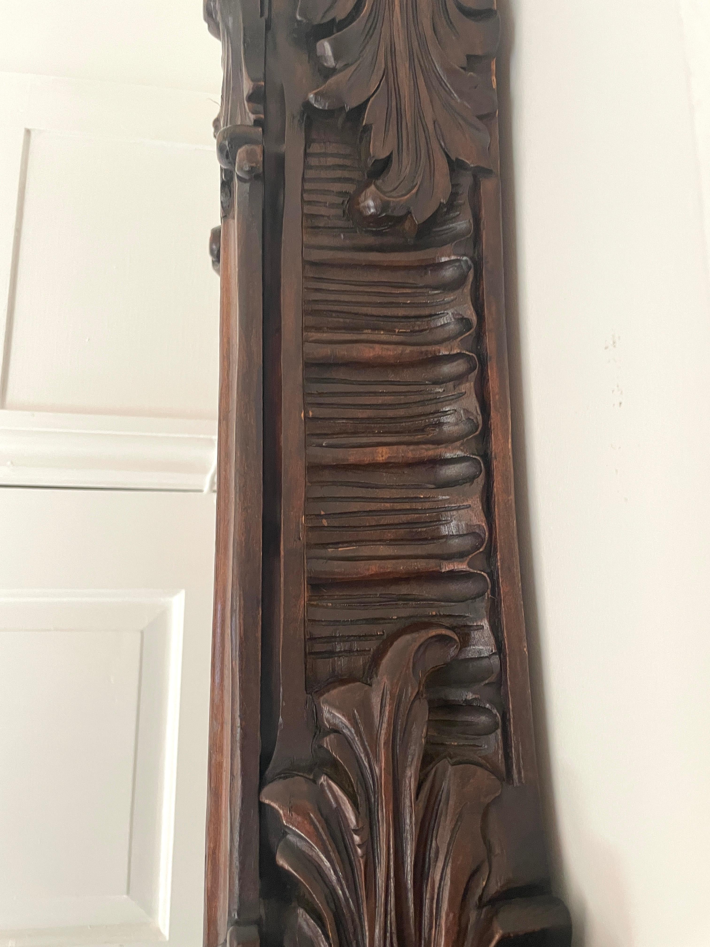 Outstanding Quality Antique Victorian Carved Oak Vienna Wall Clock In Good Condition For Sale In Suffolk, GB