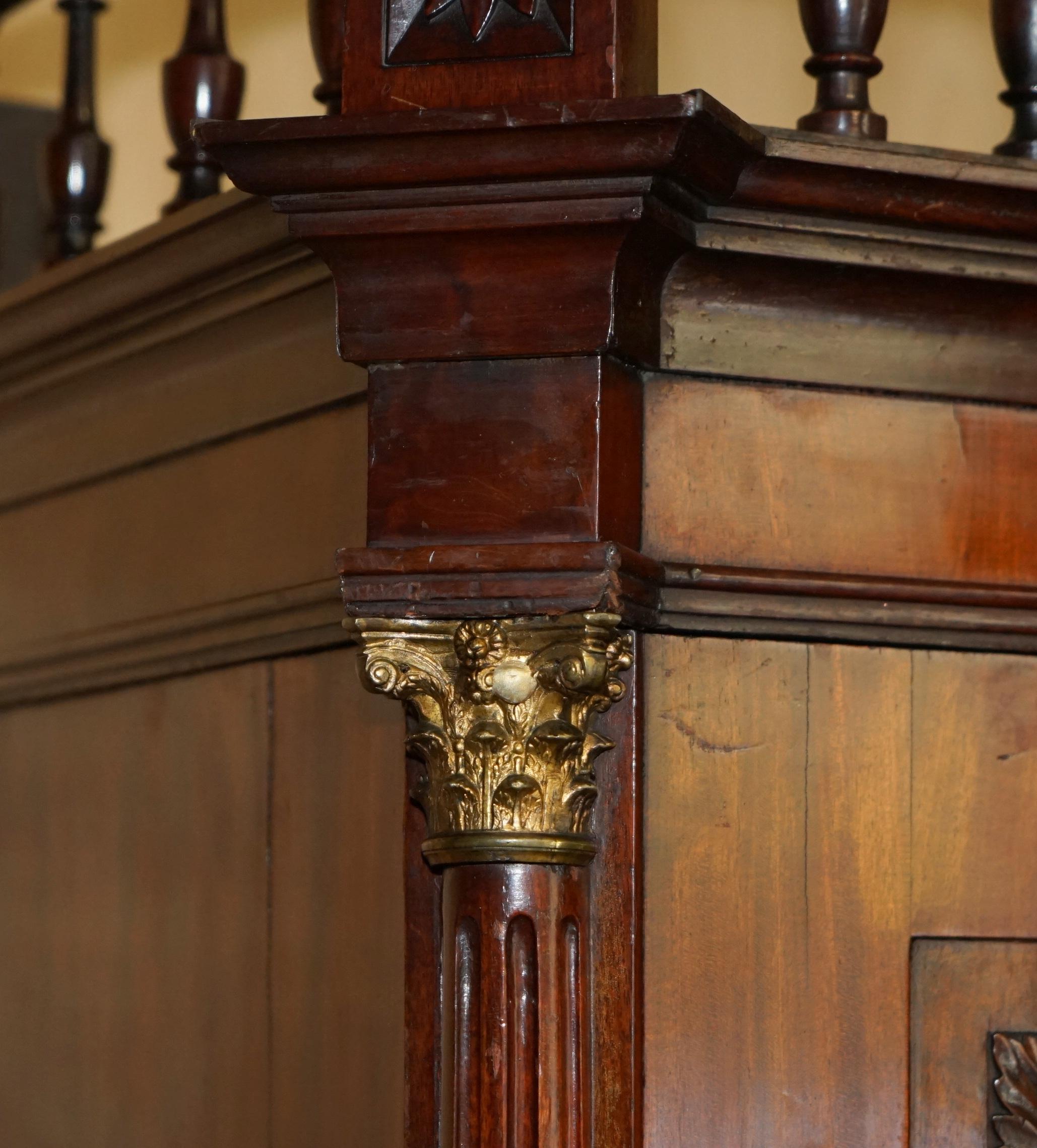 OUTSTANDING 18TH CENTURY ANTIQUE 1760 THOMAS CHIPPENDALE WARDROBE LiNEN PRESS For Sale 2