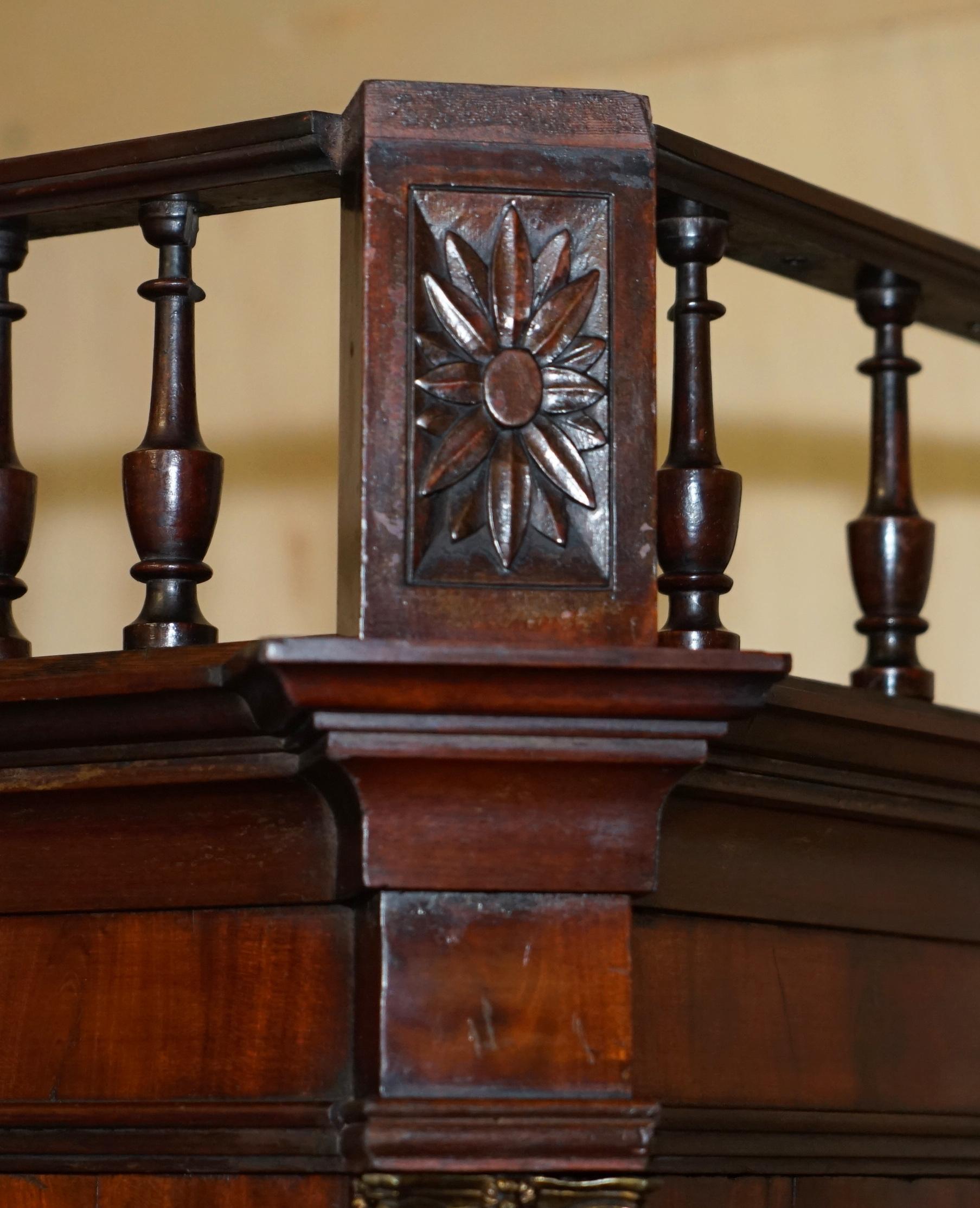 OUTSTANDING 18TH CENTURY ANTIQUE 1760 THOMAS CHIPPENDALE WARDROBE LiNEN PRESS For Sale 4