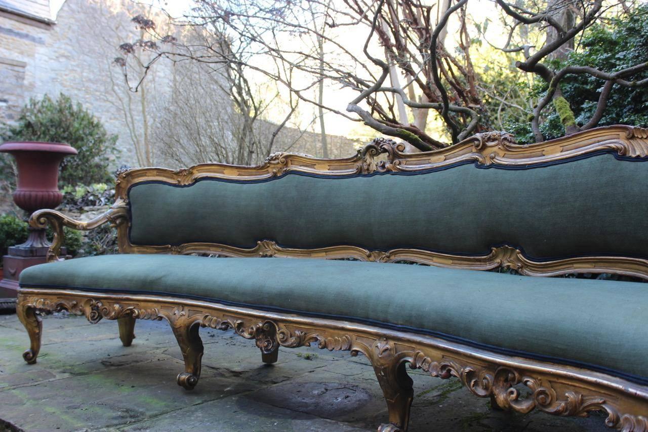 Outstanding 19th Century Italian Carved Giltwood Sofa 1