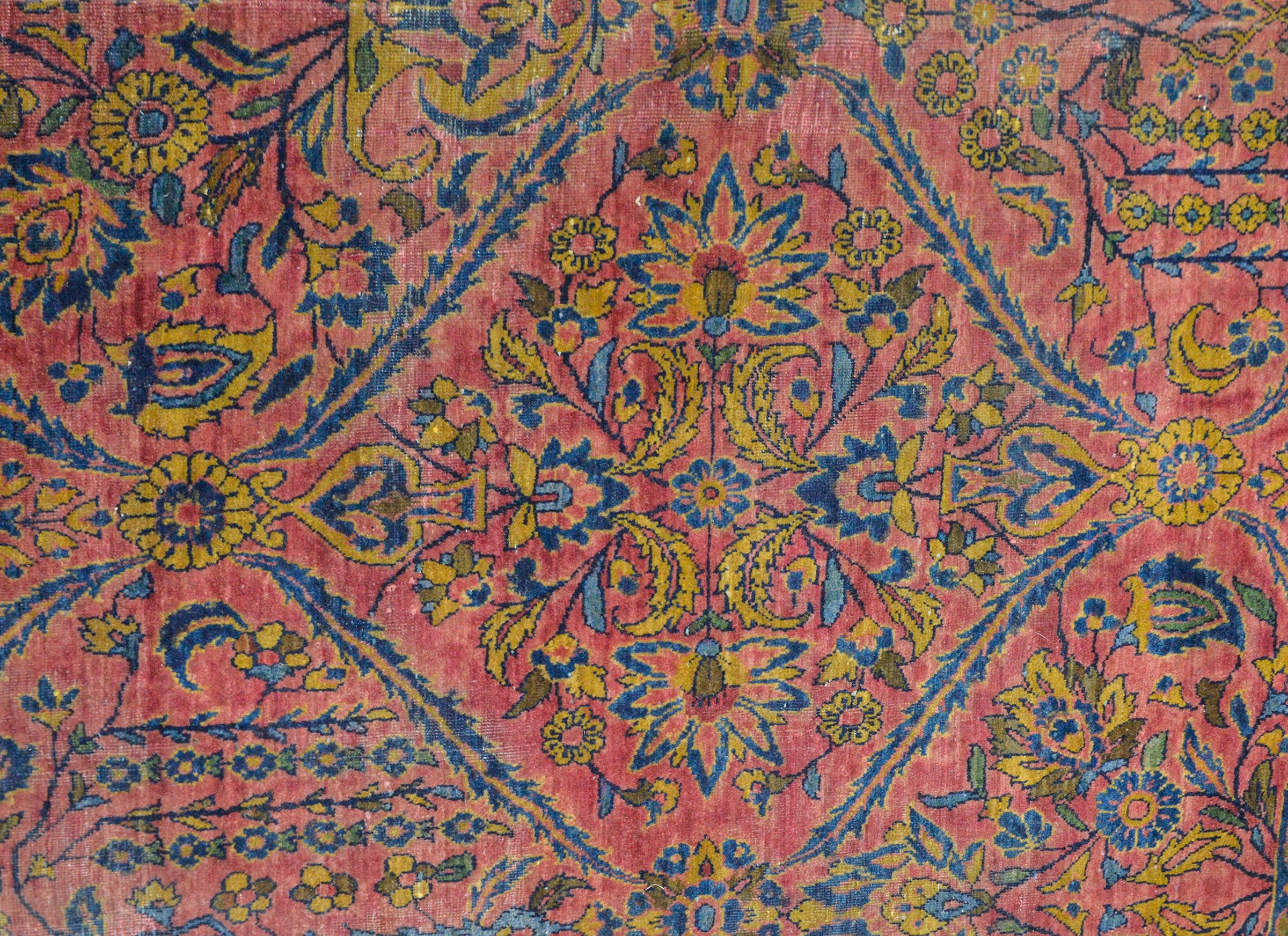 Hervorragender Sarouk-Teppich aus dem frühen 20. Jahrhundert (Pflanzlich gefärbt) im Angebot