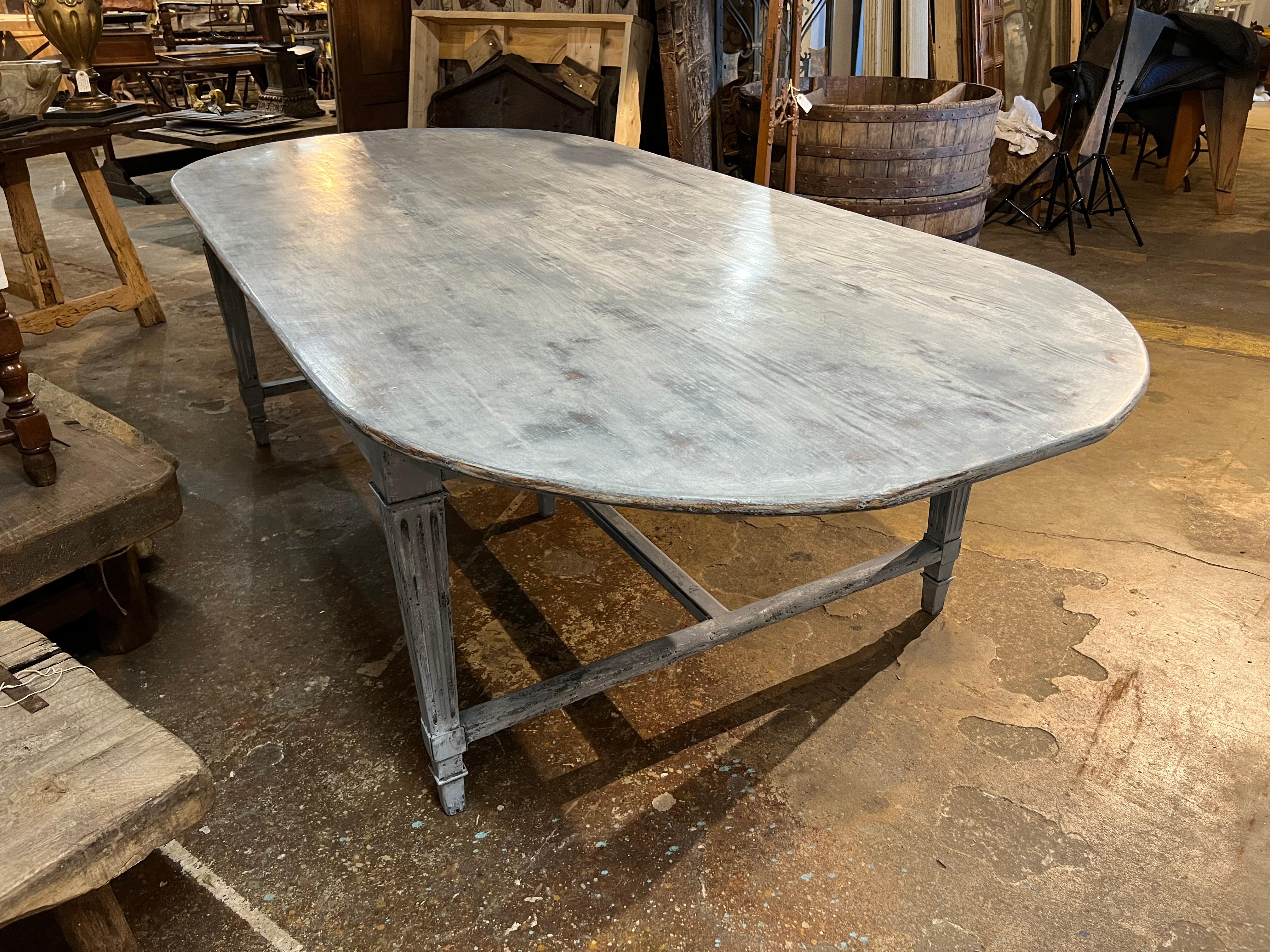 Pine Outstanding and Exceptional French Louis XVI Dining Table For Sale