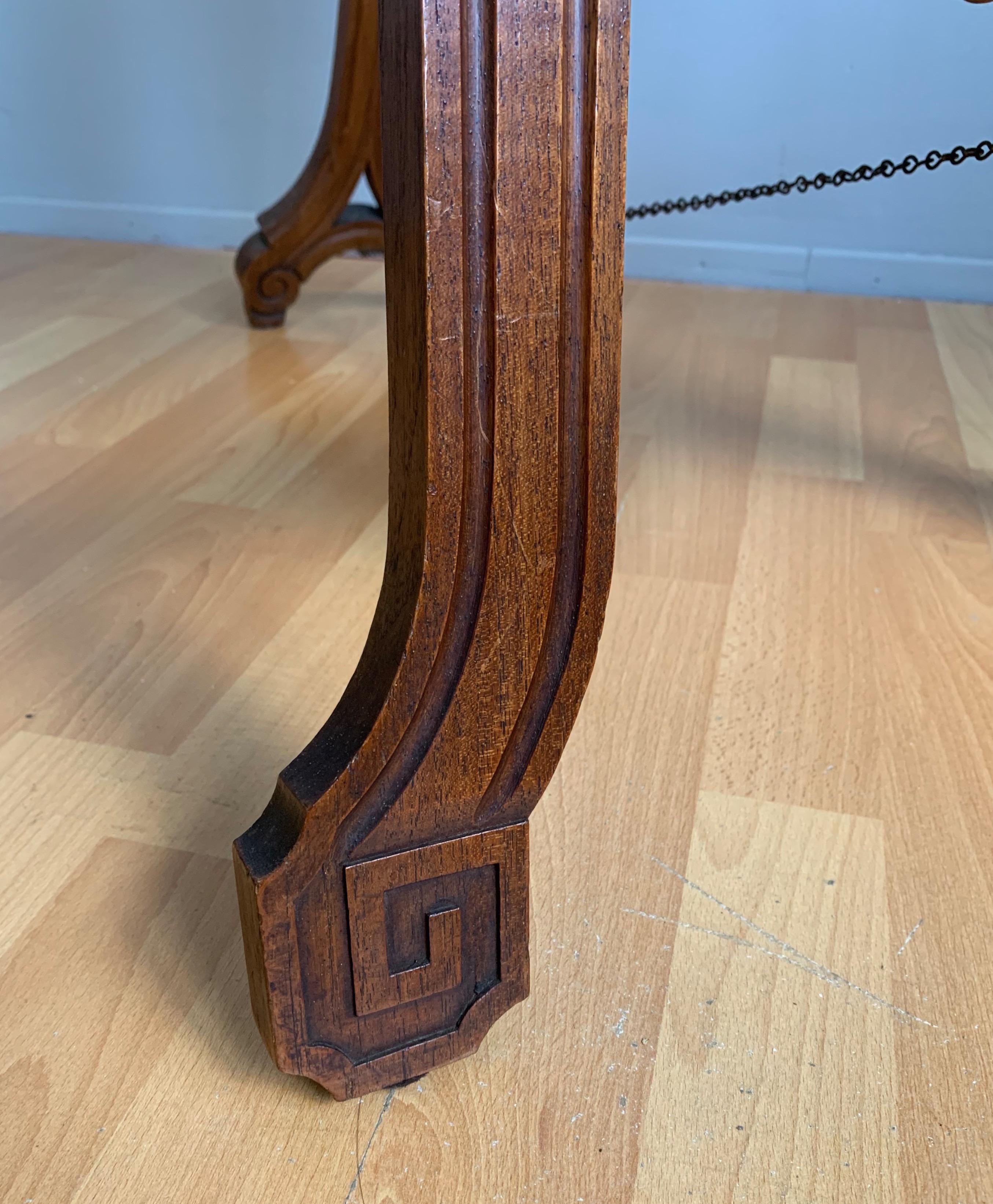 Outstanding Antique Studio or Gallery Easel / Painting Display Stand with Wreath 4