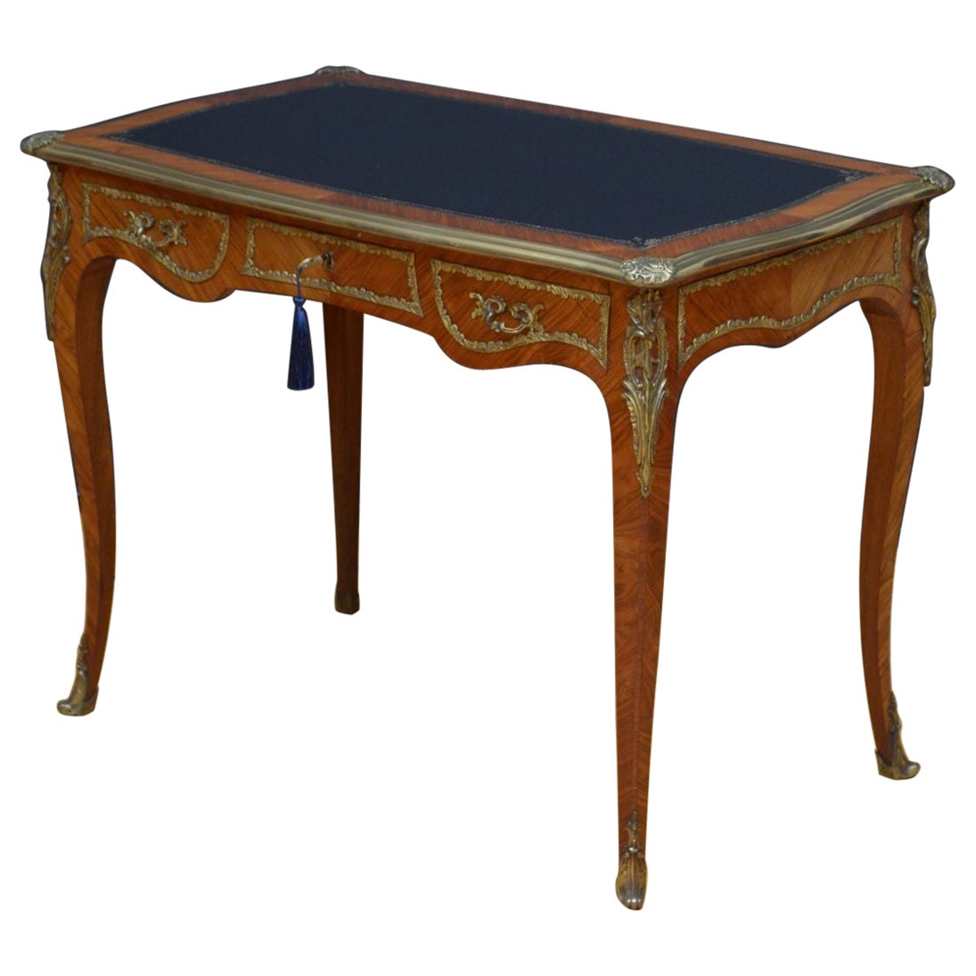 Destacada Mesa de Escribir Antigua de Tulipwood